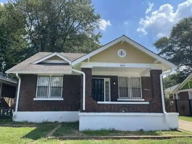 Photo 1 of Single family home for sale at 800 N Belvedere Blvd, Memphis, TN 38107 | MLS# 10229779 | Listing updated on 2026-10-06