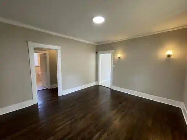 Photo 3 of Single family home for sale at 800 N Belvedere Blvd, Memphis, TN 38107 | MLS# 10229779 | Listing updated on 2026-10-06