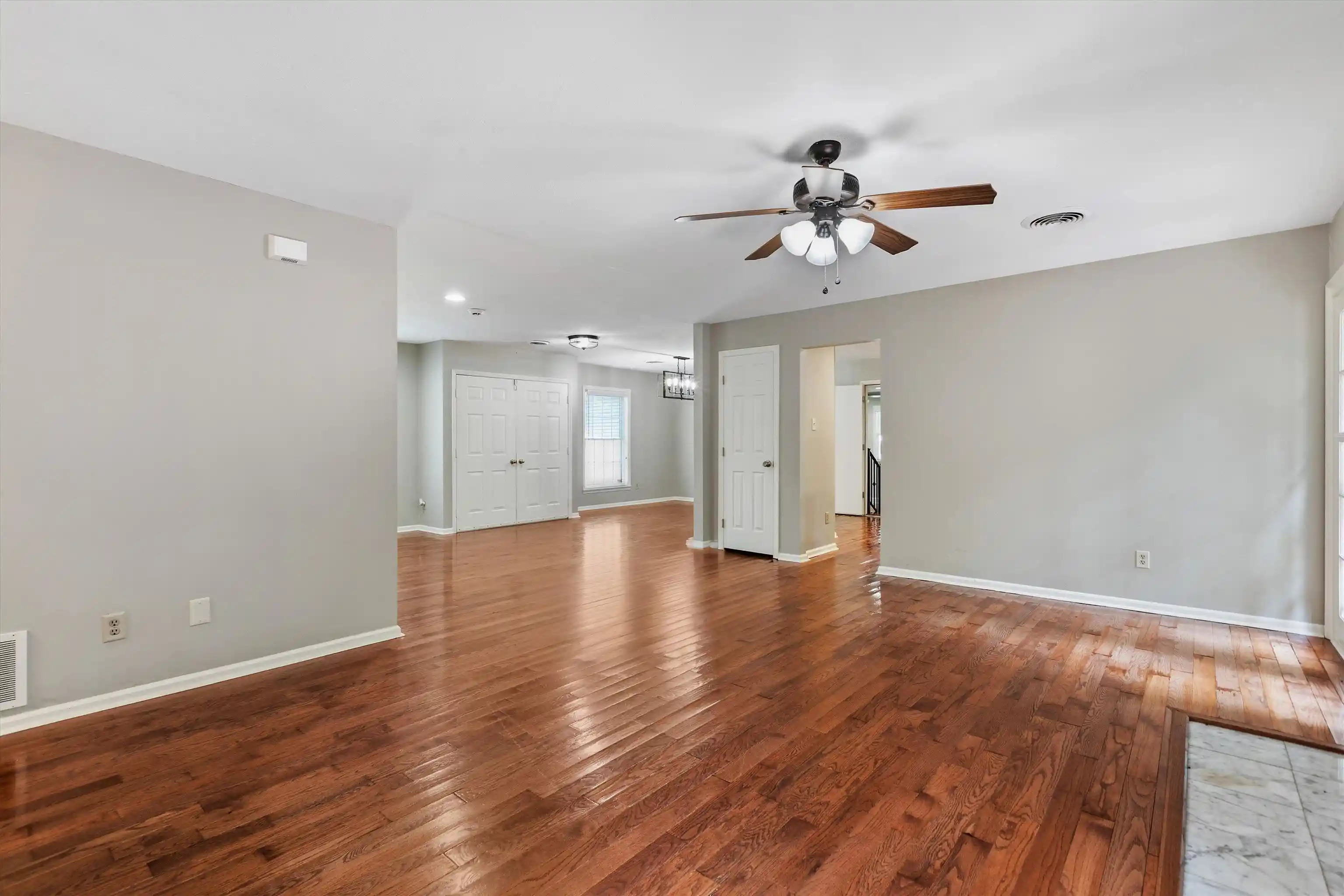 Photo 2 of Single family home for sale at 8425 Bon Lin Dr, Bartlett, TN 38133 | MLS# 10229781 | Listing updated on 2026-09-04