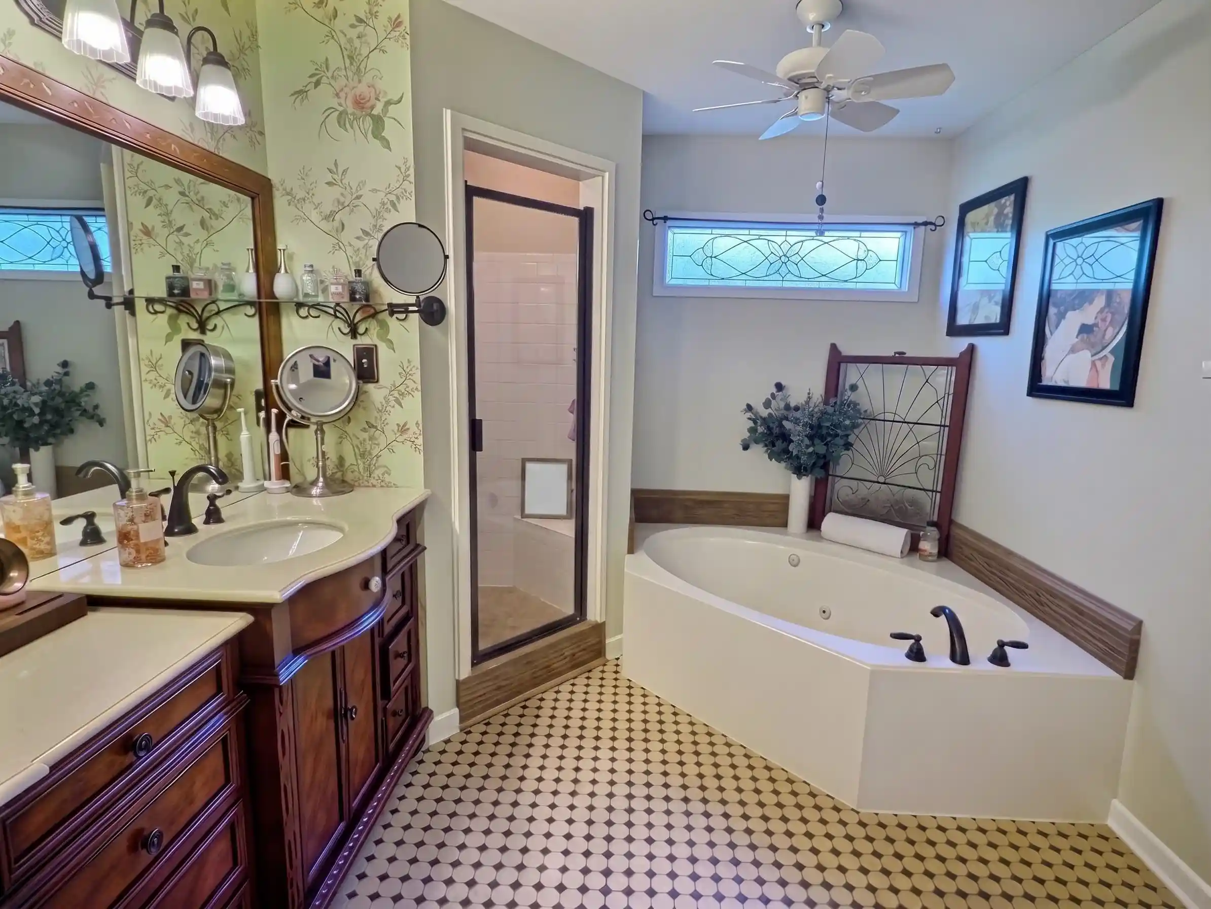 Photo 3 of Single family home for sale at 573 Merriweather Dr, Collierville, TN 38017 | MLS# 10229782 | Listing updated on 2026-10-16