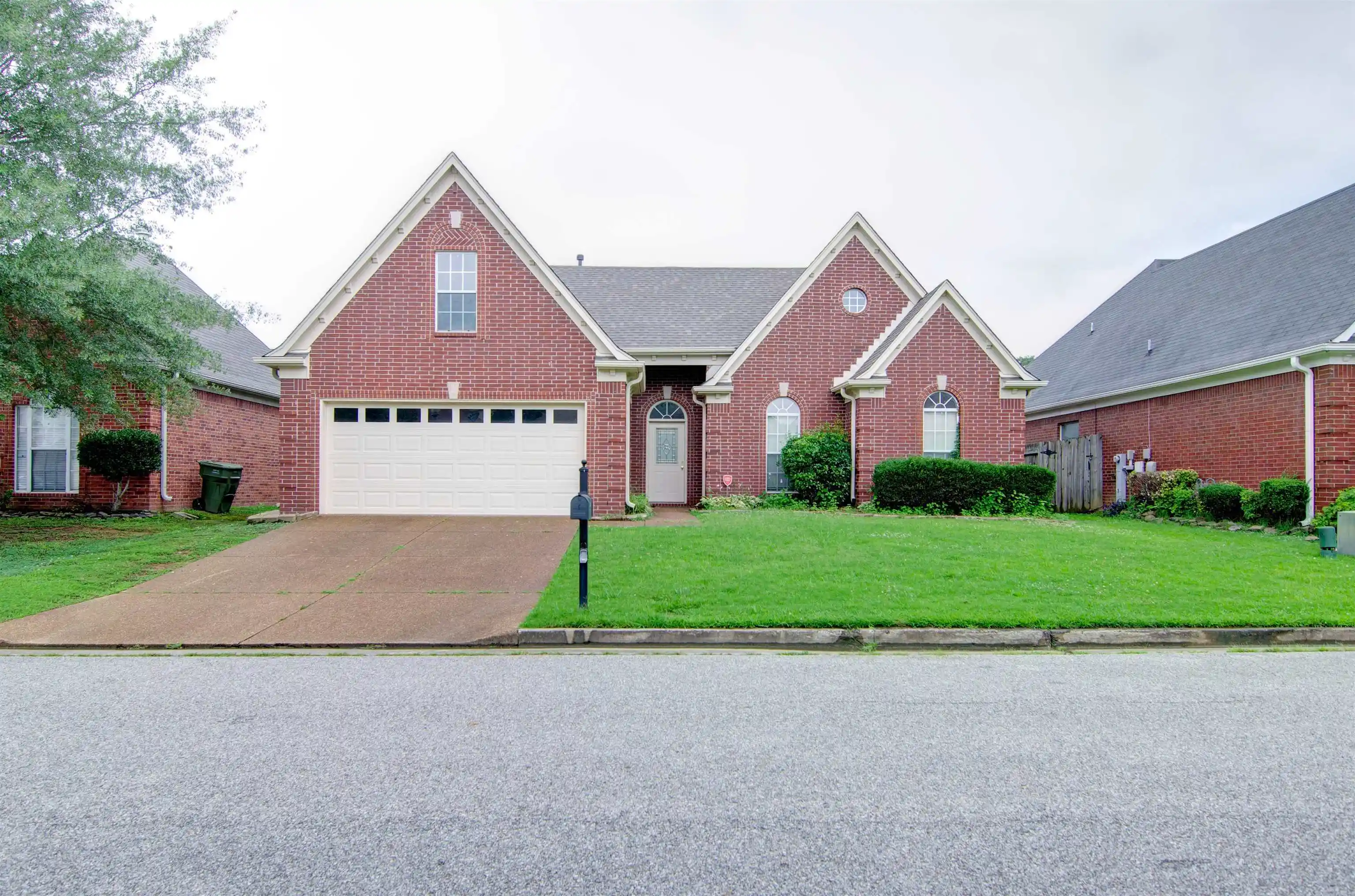 Photo 1 of Single family home for sale at 2613 Wood Sage Dr, Cordova, TN 38016 | MLS# 10229793 | Listing updated on 2026-10-01