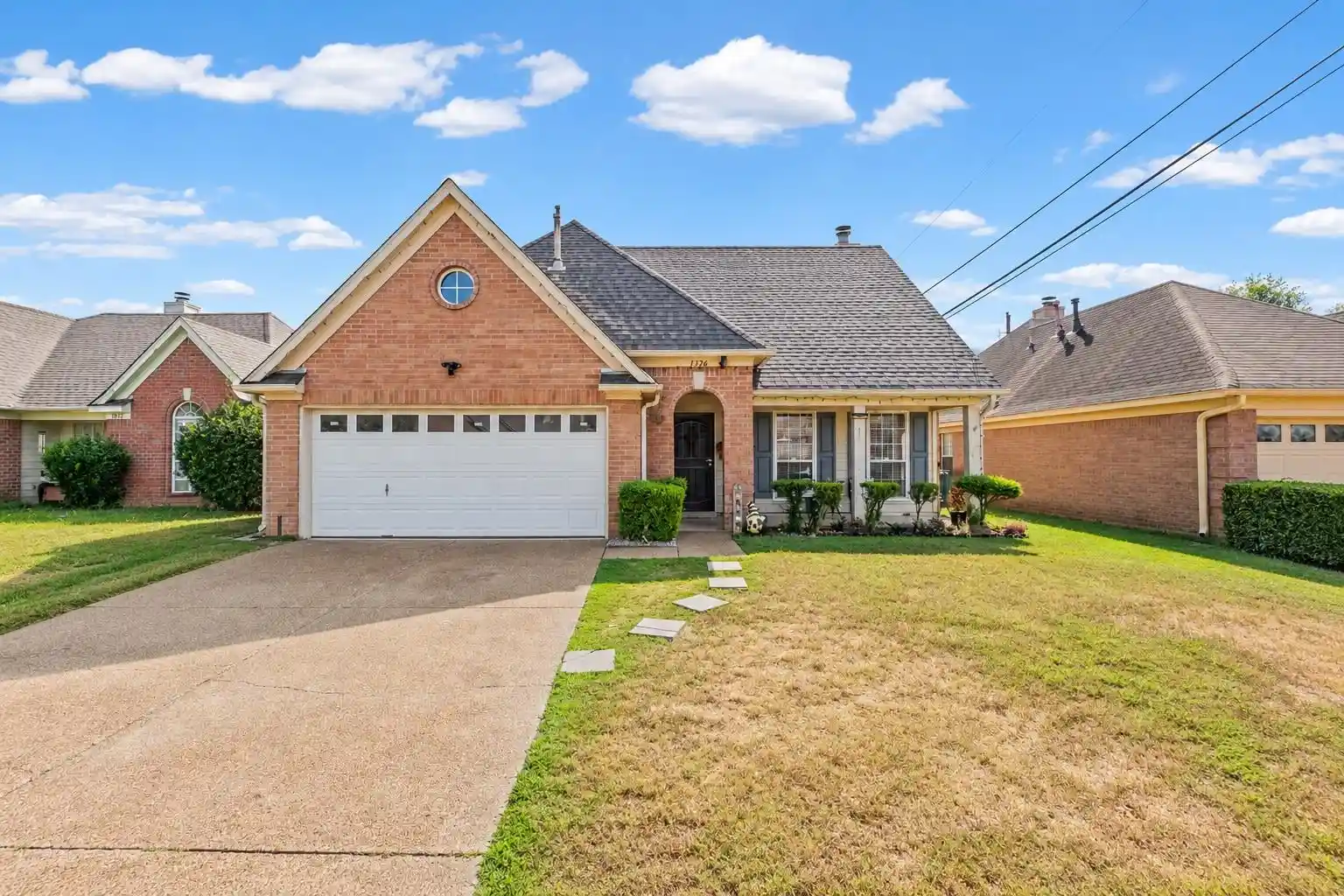 Photo 1 of Single family home for sale at 1326 Hazel Crst Ln, Cordova, TN 38018 | MLS# 10229818 | Listing updated on 2026-10-02