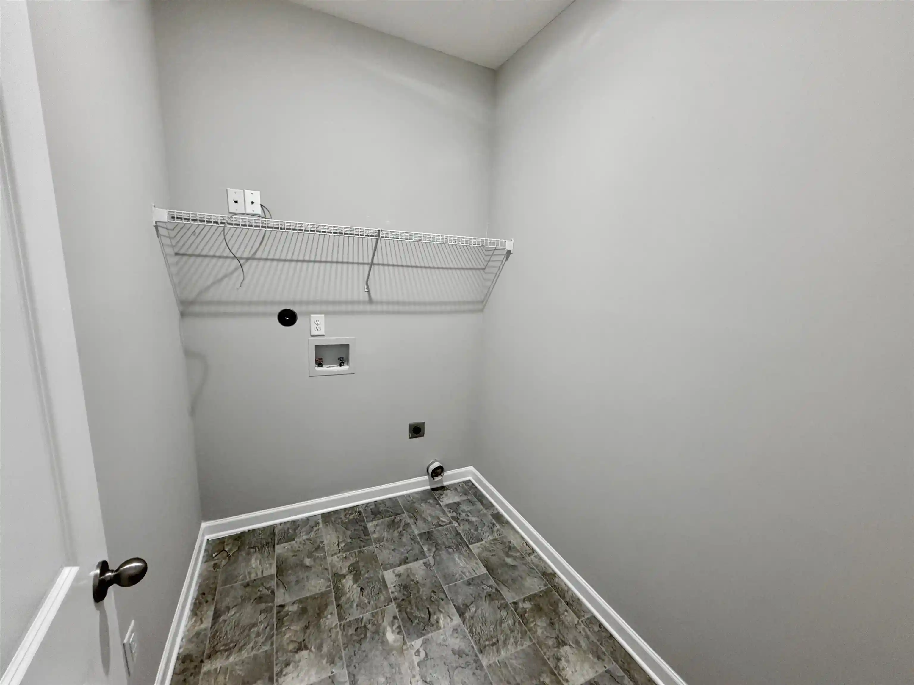 Photo 2 of Single family home for sale at 14 Frances Ln, Munford, TN 38058 | MLS# 10229828 | Listing updated on 2026-10-09