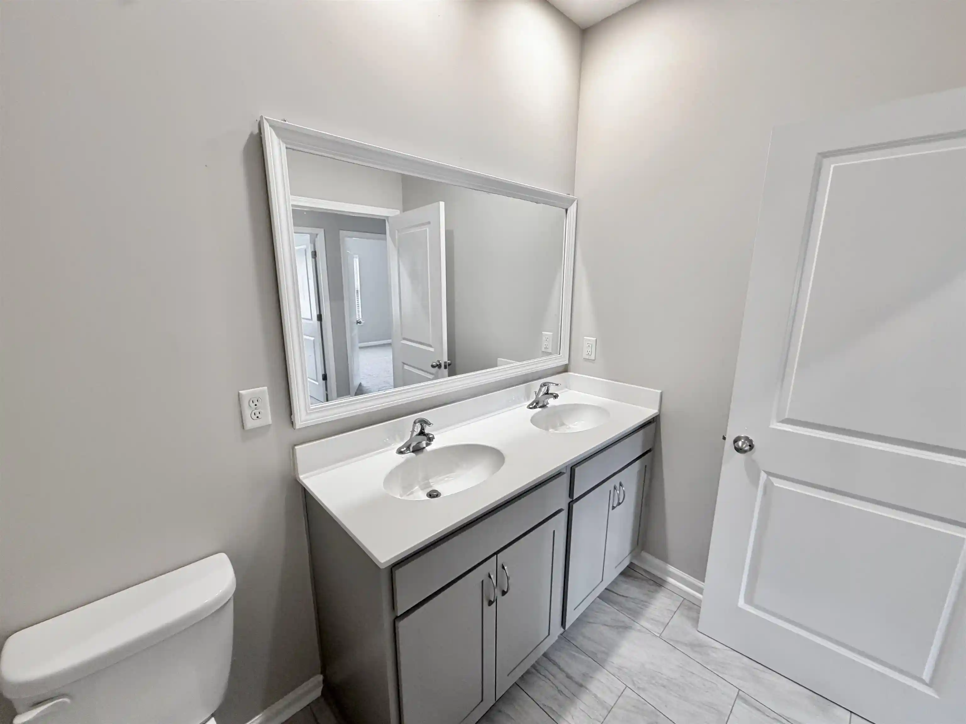Photo 3 of Single family home for sale at 14 Frances Ln, Munford, TN 38058 | MLS# 10229828 | Listing updated on 2026-10-09