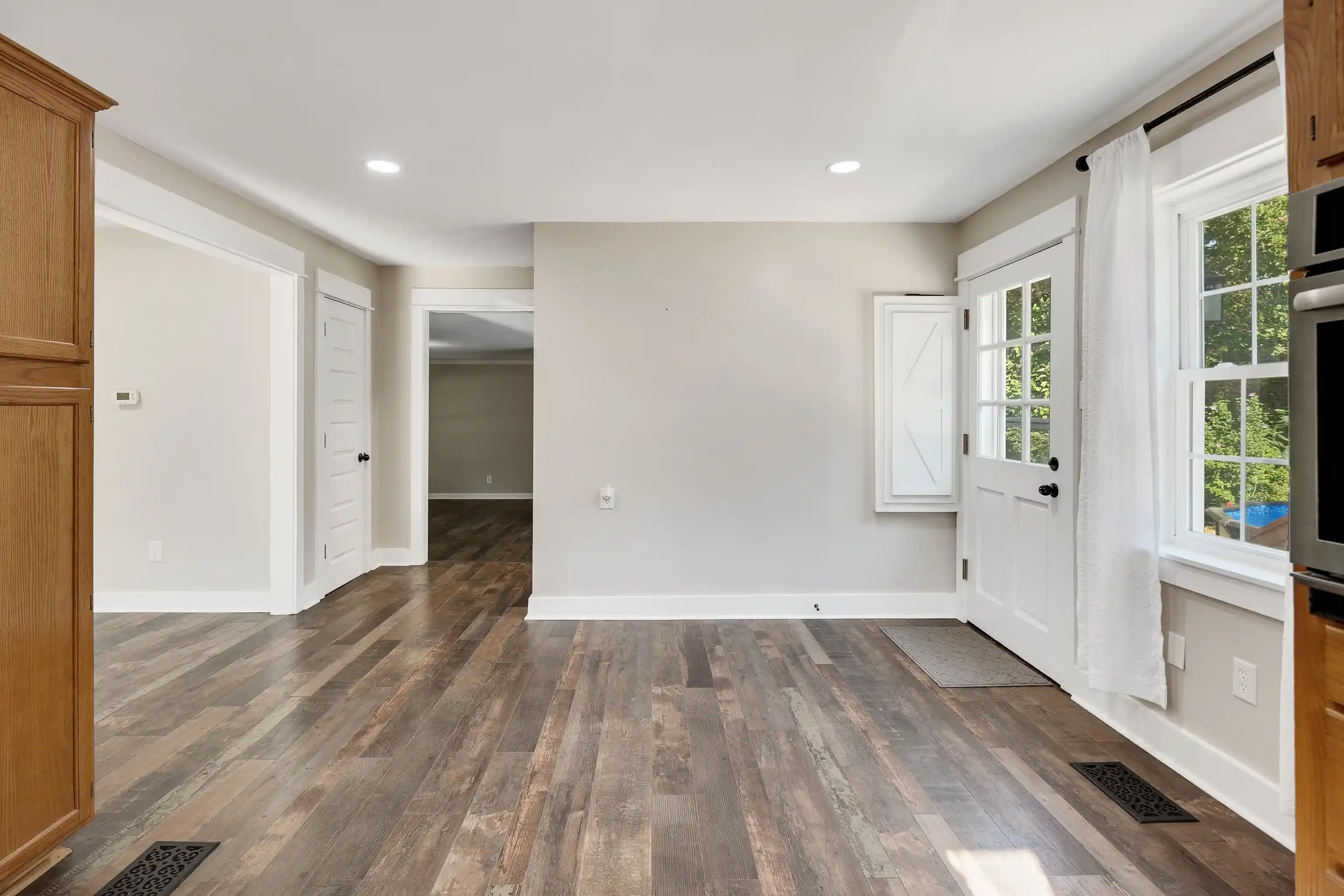 Photo 3 of Single family home for sale at 2360 Feathers Chapel Dr, Somerville, TN 38068 | MLS# 10229837 | Listing updated on 2026-09-05