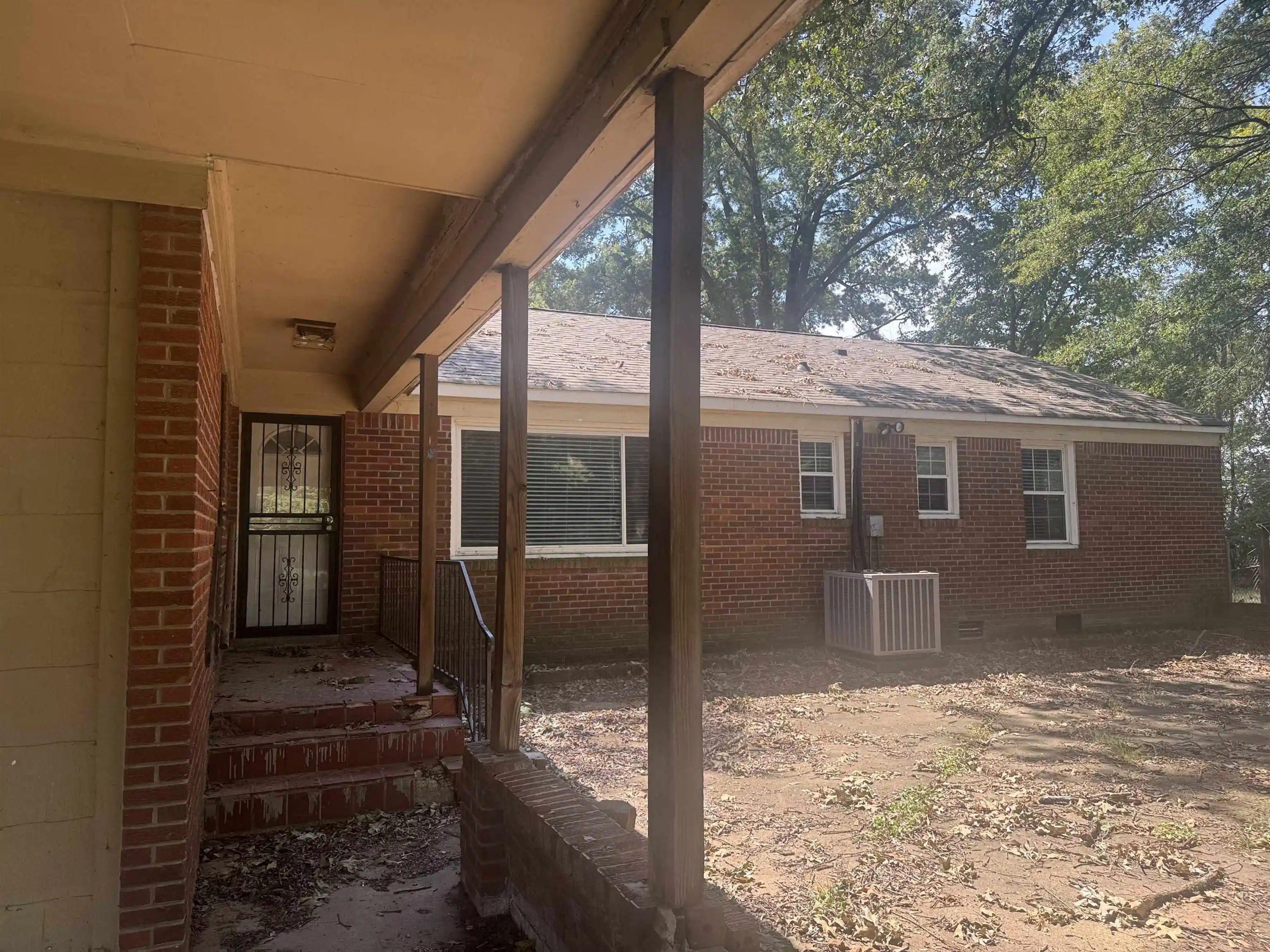 Photo 2 of Single family home for sale at 7894 State Line Rd, Memphis, TN 38125 | MLS# 10229840 | Listing updated on 2026-09-04