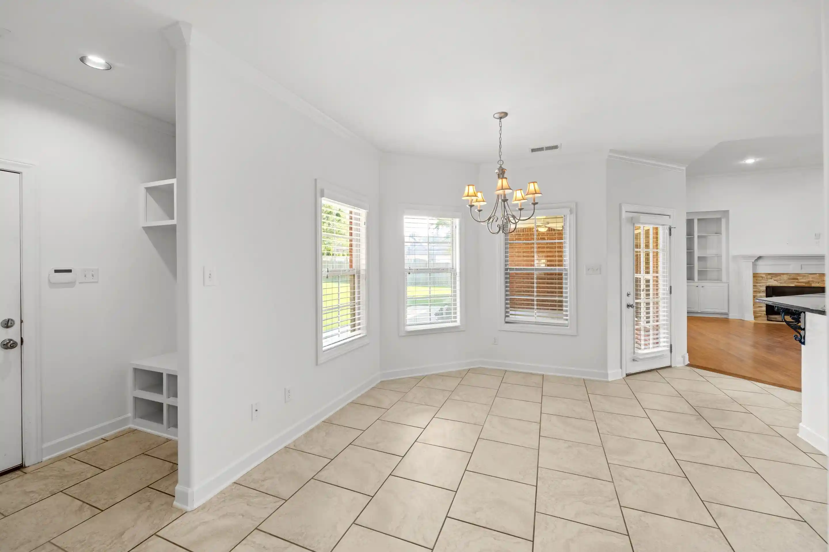 Photo 2 of Single family home for sale at 9270 S Romano Way, Germantown, TN 38138 | MLS# 10229841 | Listing updated on 2026-09-09