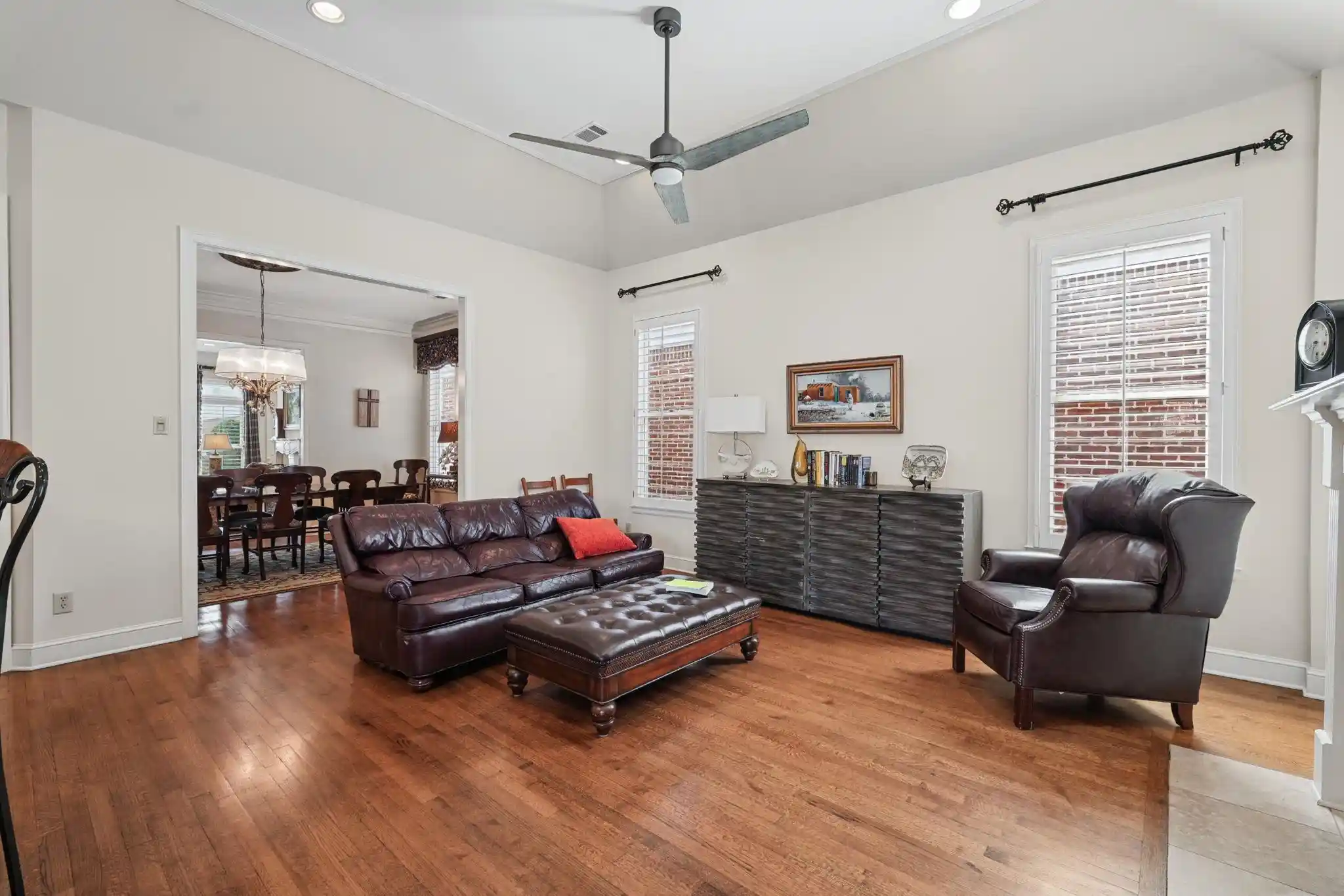 Photo 3 of Single family home for sale at 8010 Willow Brk Rd, Germantown, TN 38138 | MLS# 10229846 | Listing updated on 2026-09-04