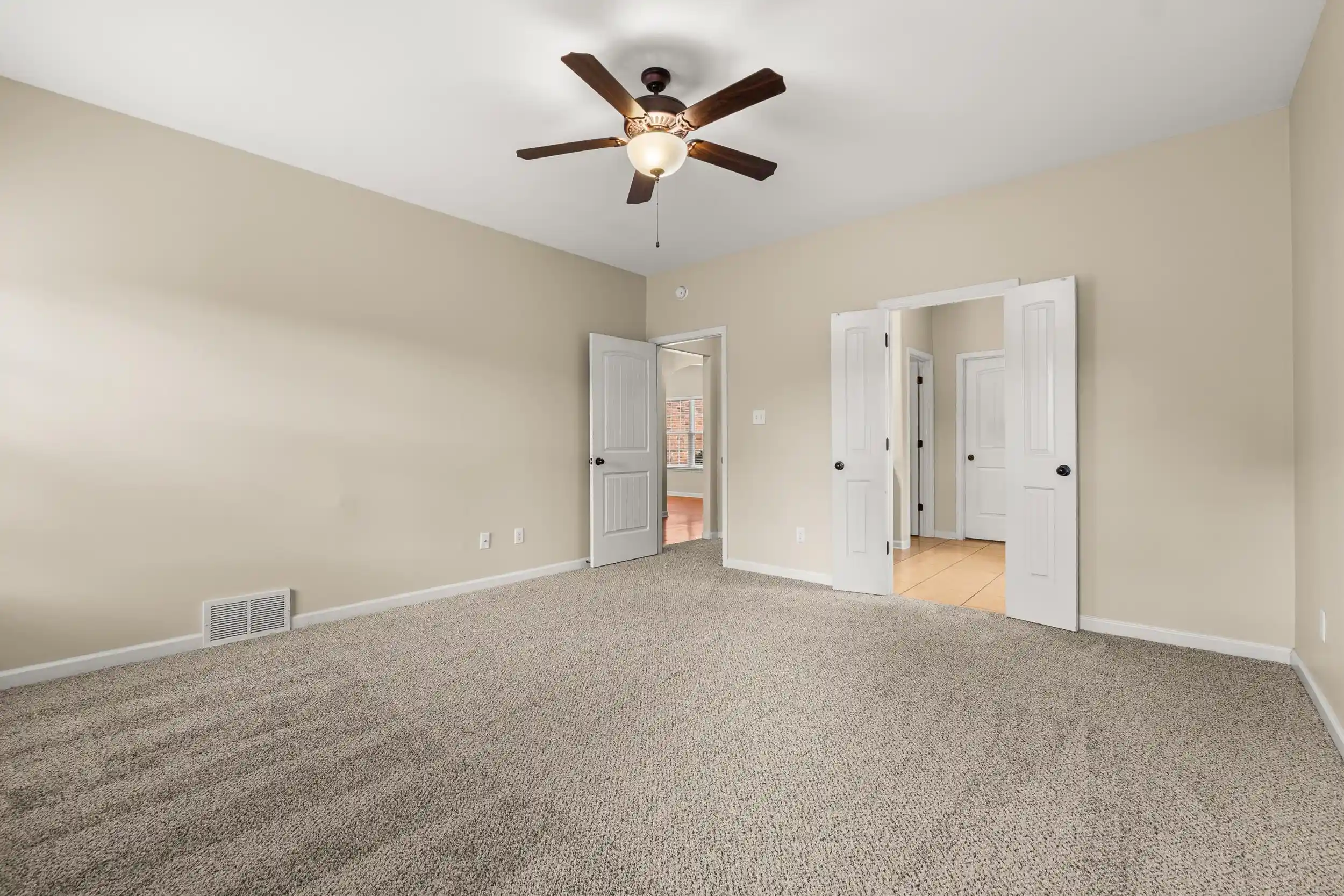 Photo 3 of Single family home for sale at 1061 Brancott Cv, Cordova, TN 38018 | MLS# 10229850 | Listing updated on 2026-09-30