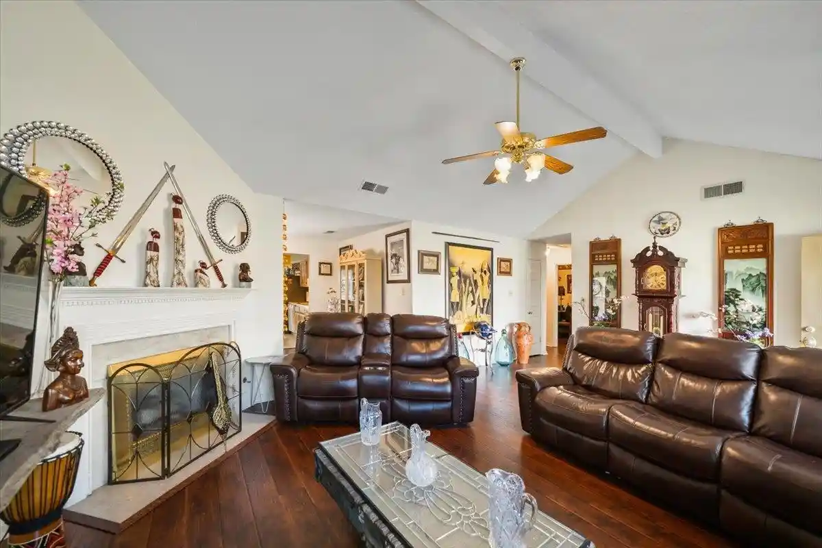 Photo 3 of Single family home for sale at 1691 Dexter Ln, Cordova, TN 38016 | MLS# 10229858 | Listing updated on 2026-09-05