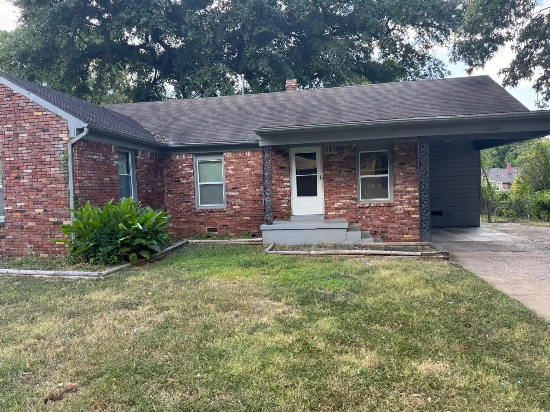 Photo 1 of Single family home for sale at 5025 Lochinvar Rd, Memphis, TN 38116 | MLS# 10229859 | Listing updated on 2026-09-04