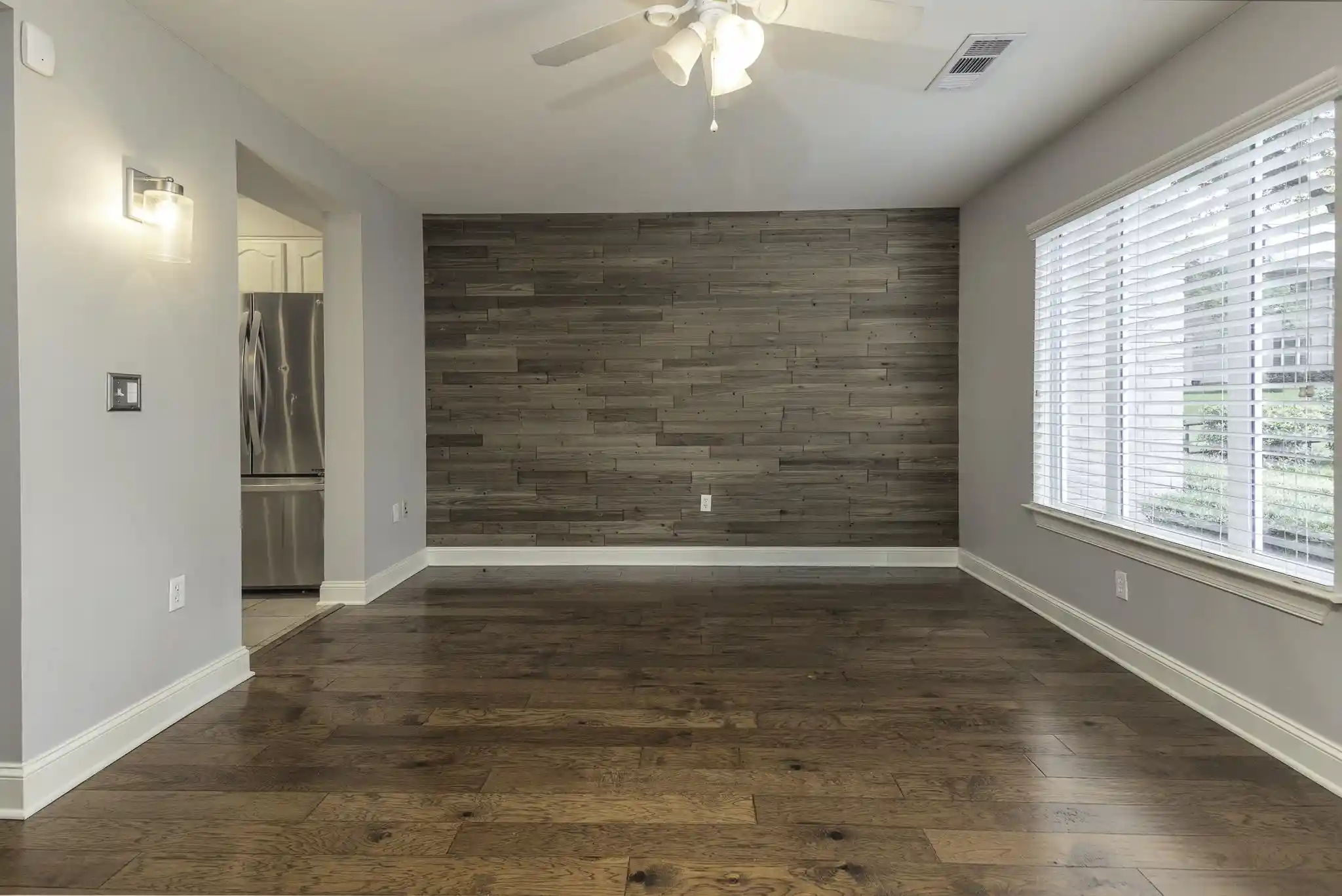 Photo 3 of Condo for sale at 2256 W Germantown Sq, Germantown, TN 38138 | MLS# 10229860 | Listing updated on 2026-09-14