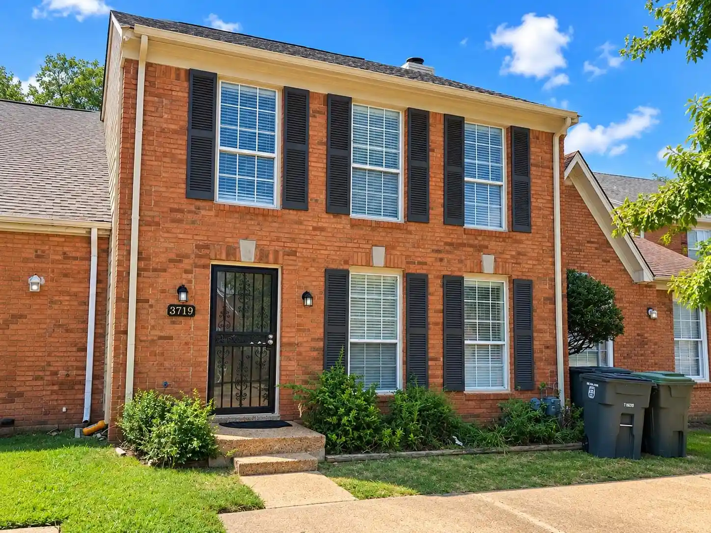 Photo 1 of Sale Pending at 3719 Deer Forest Dr, Memphis, TN 38115 | MLS# 10229864 | Listing updated on 2026-09-09
