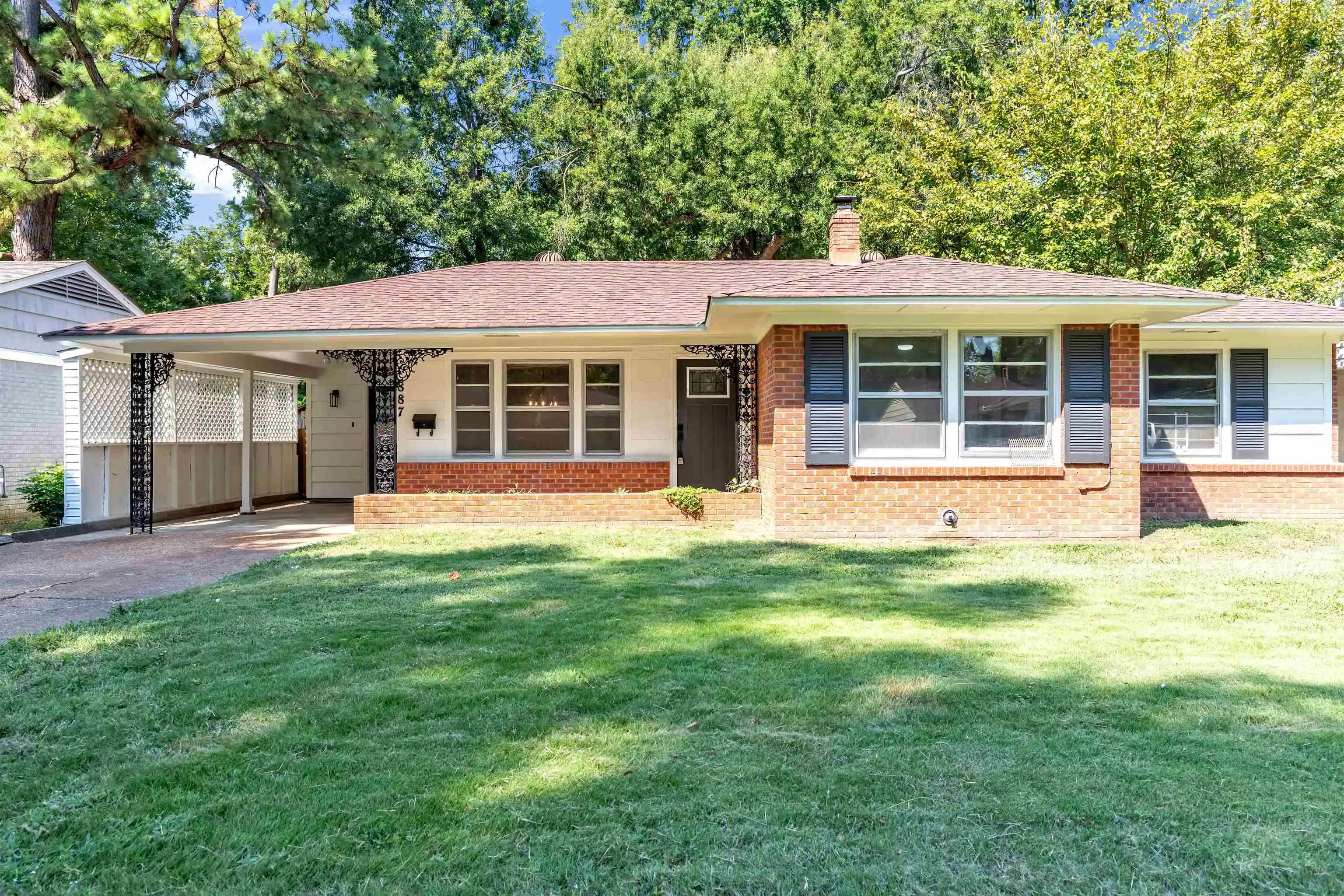 Photo 1 of Single family home for sale at 887 Sumter St, Memphis, TN 38122 | MLS# 10229869 | Listing updated on 2026-09-05