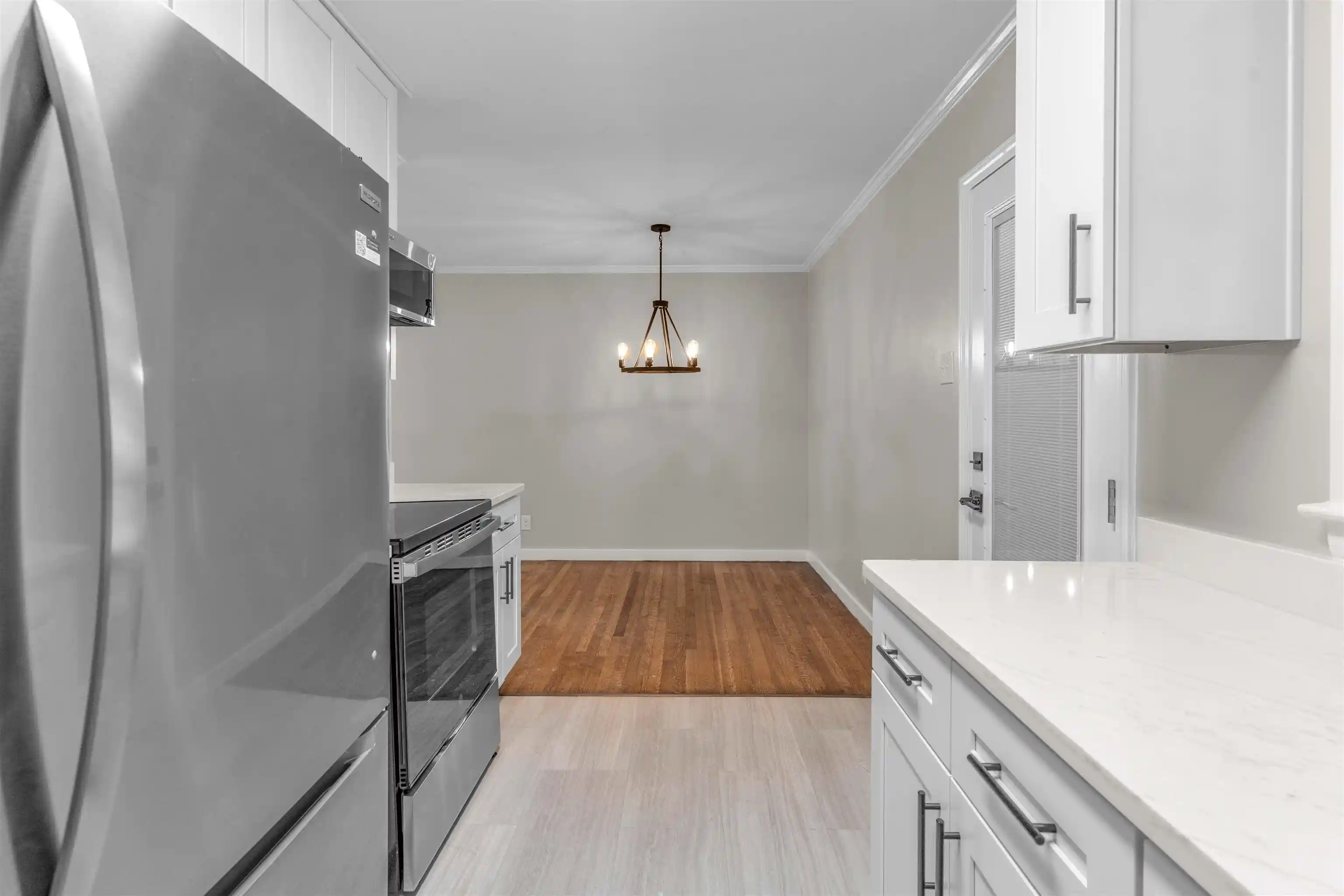 Photo 4 of Single family home for sale at 887 Sumter St, Memphis, TN 38122 | MLS# 10229869 | Listing updated on 2026-09-05