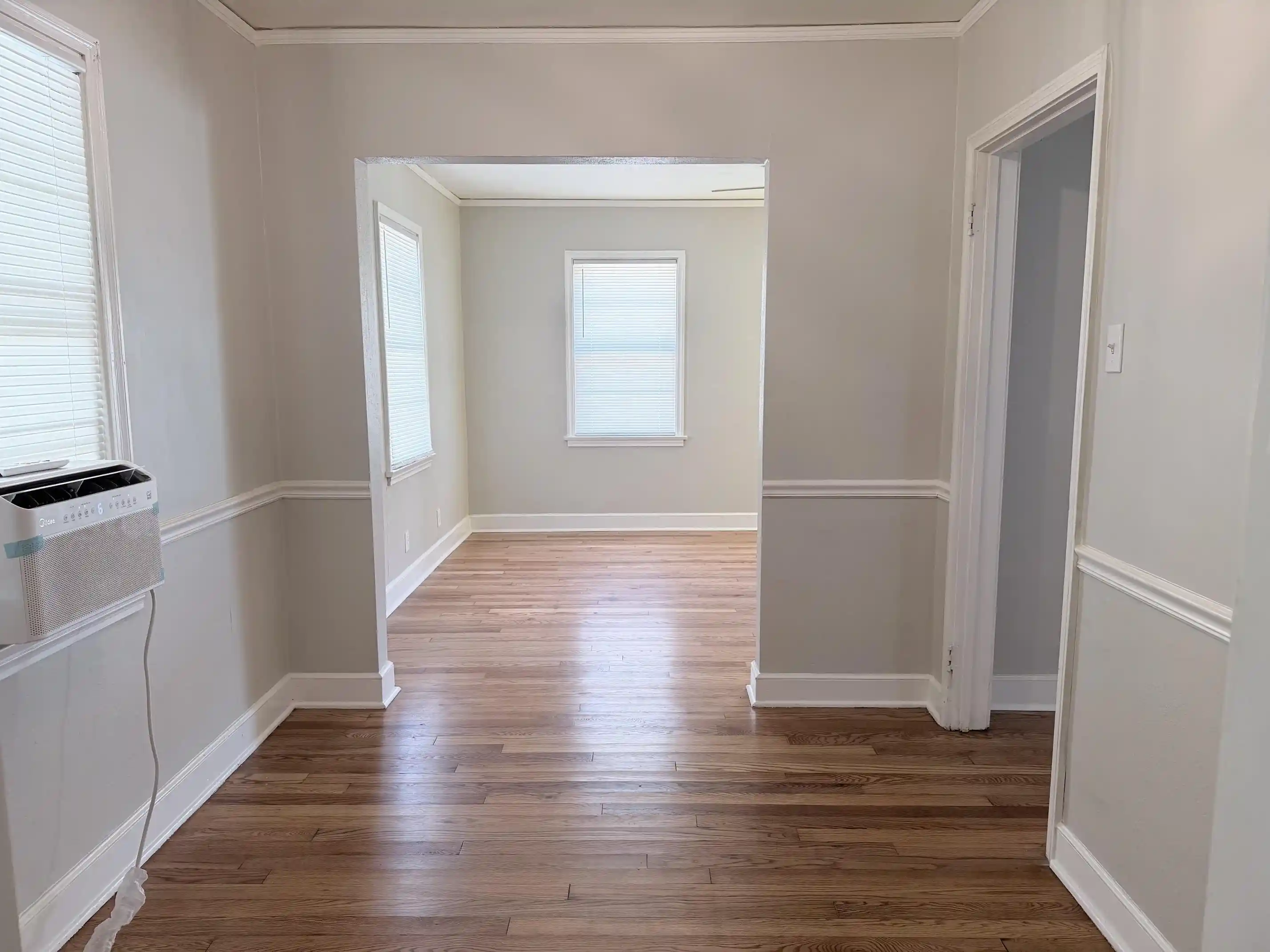 Photo 3 of Single family home for sale at 3551 Mayflower Ave, Memphis, TN 38122 | MLS# 10229873 | Listing updated on 2026-09-26