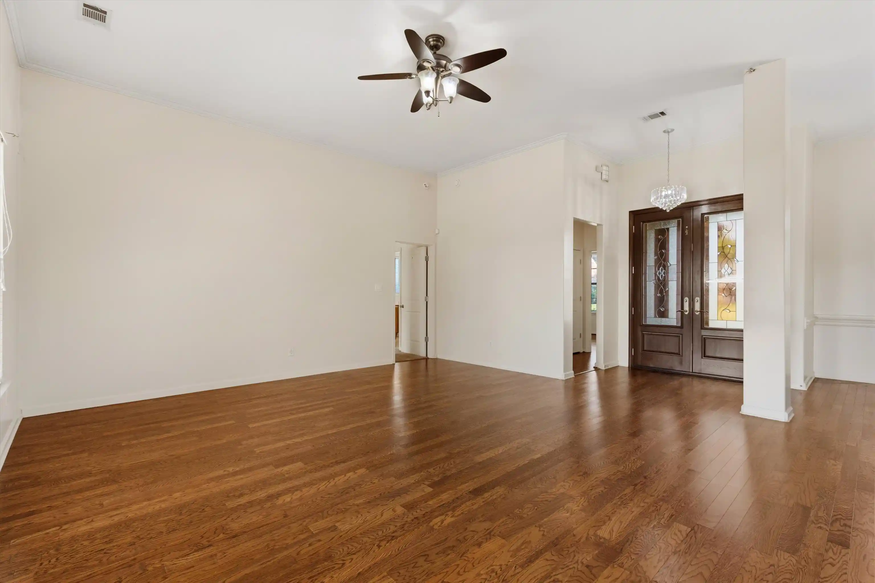 Photo 2 of Sale Pending at 4646 Nob Hl Dr, Bartlett, TN 38002 | MLS# 10229884 | Listing updated on 2026-09-09