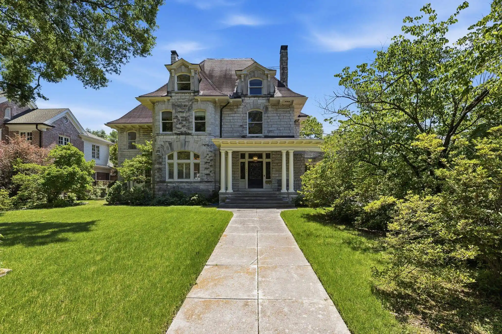 Photo 1 of Multi family home for sale at 1557 Central Ave, Memphis, TN 38104 | MLS# 10229886 | Listing updated on 2026-09-08