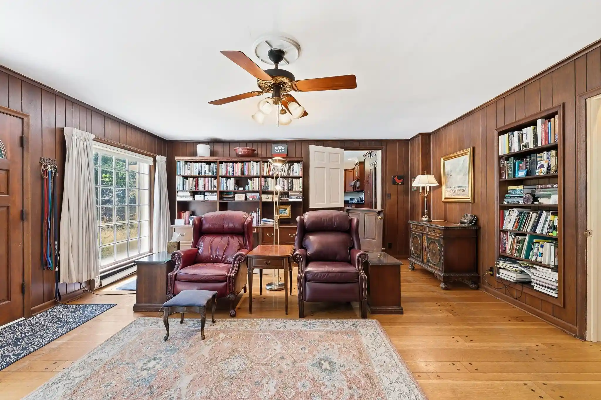 Listing Photo 4 - Condo for sale in building located at 1557 Central Ave, Memphis, TN 38104