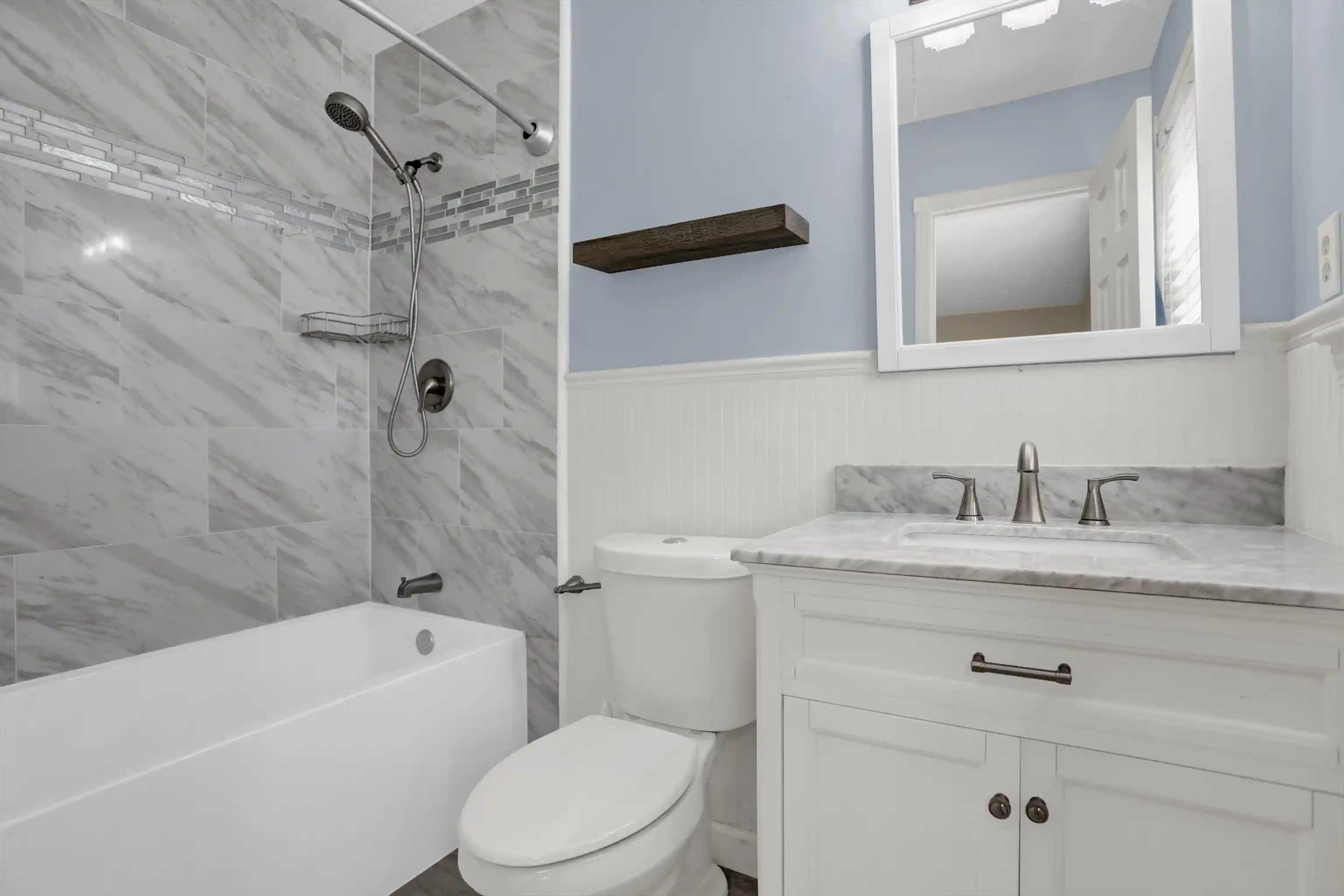 Photo 2 of Single family home for sale at 356 Rutledge St, Collierville, TN 38017 | MLS# 10229890 | Listing updated on 2026-09-05