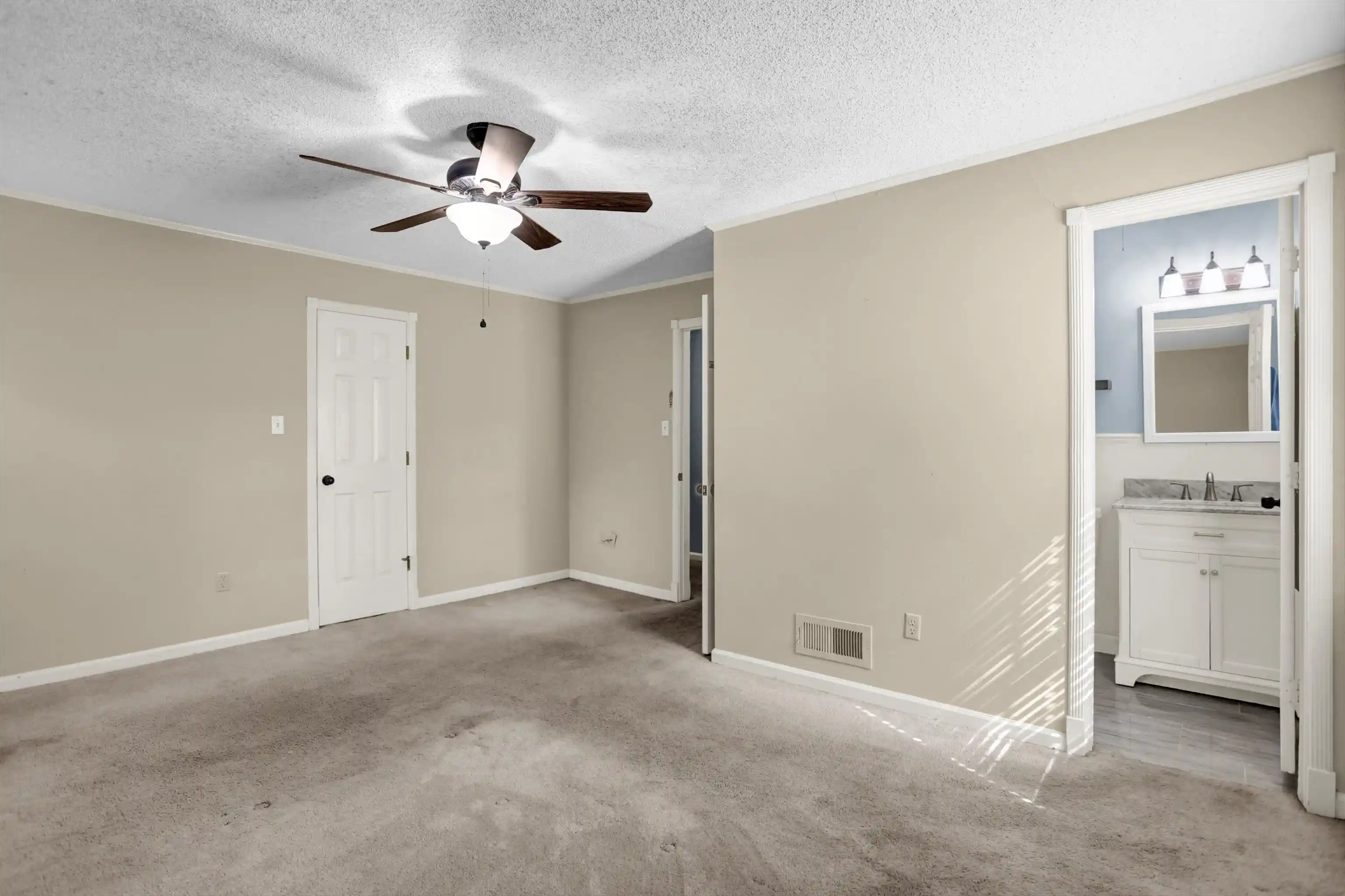 Photo 3 of Single family home for sale at 356 Rutledge St, Collierville, TN 38017 | MLS# 10229890 | Listing updated on 2026-09-05