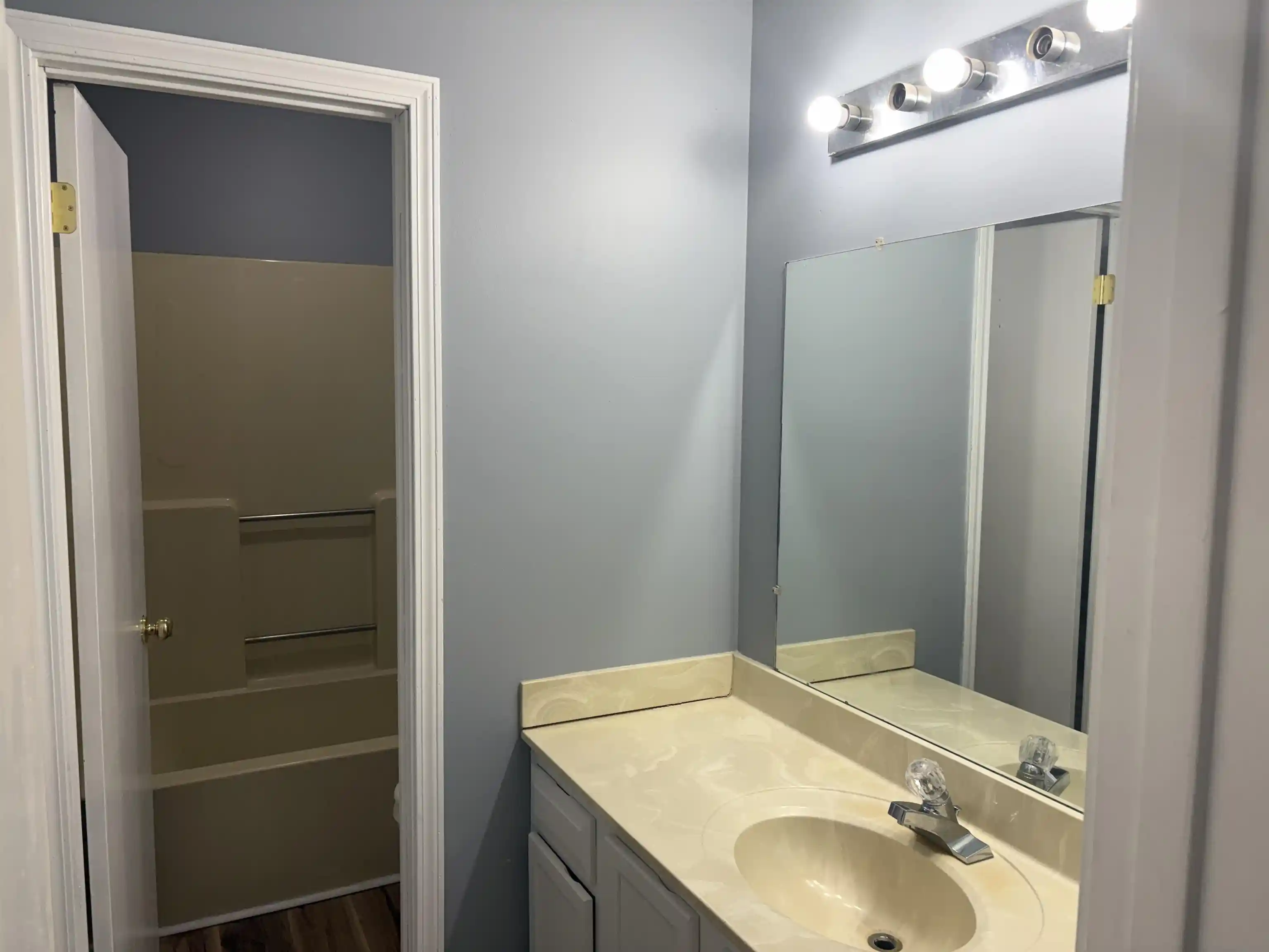 Photo 3 of Single family home for sale at 109 Penn Dr, Trenton, TN 38382 | MLS# 10229911 | Listing updated on 2026-09-07