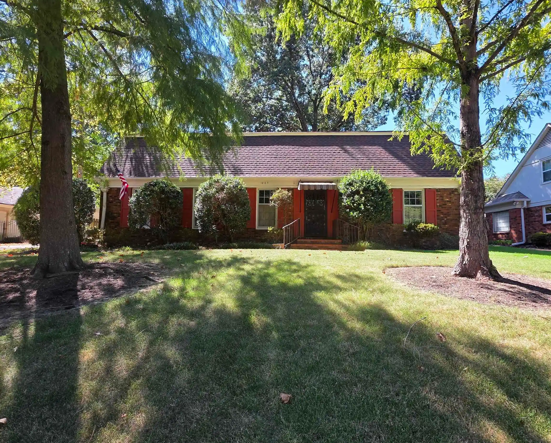 Photo 1 of Sale Pending at 1885 Malabar Dr, Germantown, TN 38138 | MLS# 10229931 | Listing updated on 2026-09-11