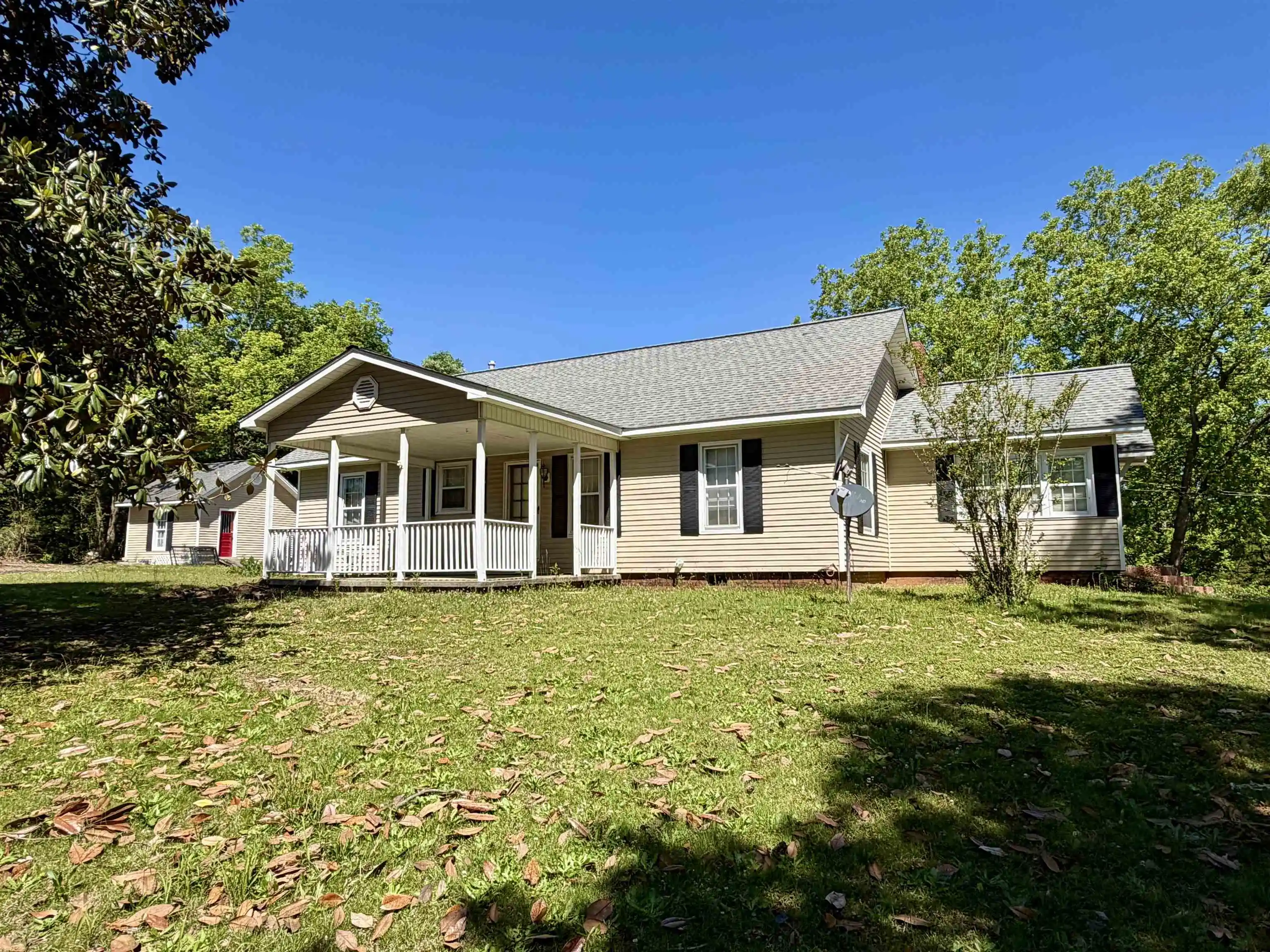 Single family home for sale at 1629 Buena Vista Rd, Bethel Springs, TN 38315 | MLS# 10229935