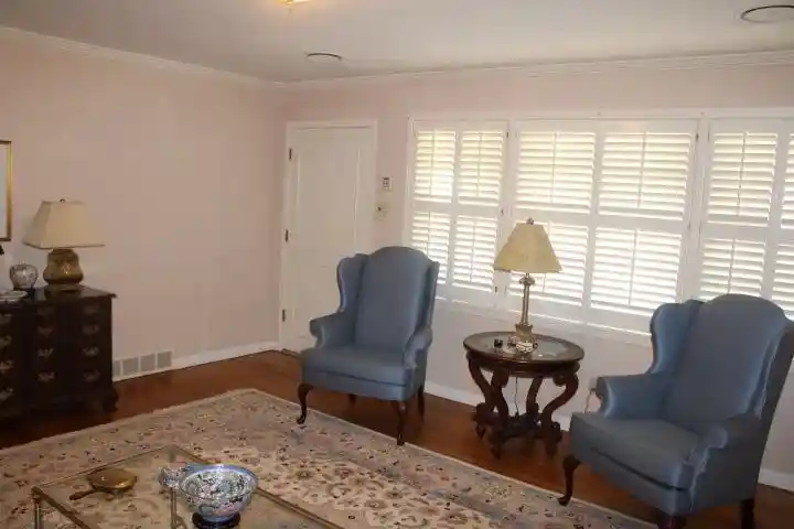 Photo 4 of Sale Pending at 4905 Essexshire Ave, Memphis, TN 38117 | MLS# 10229940 | Listing updated on 2026-09-27