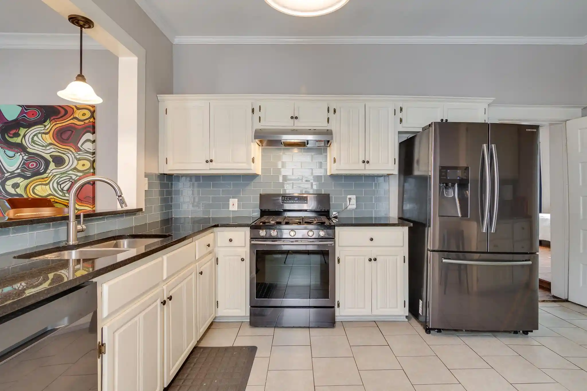 Photo 4 of Single family home for sale at 699 New York St, Memphis, TN 38104 | MLS# 10229945 | Listing updated on 2026-09-08