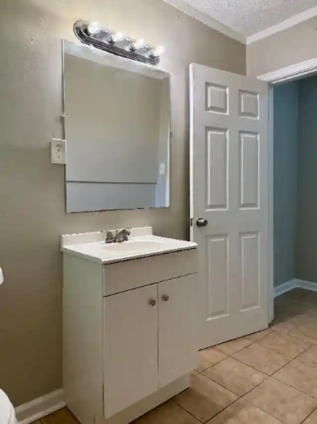 Photo 3 of House for sale at 3435 Farmville Ave, Memphis, TN 38122 | MLS# 10229952 | Listing updated on 2026-09-09