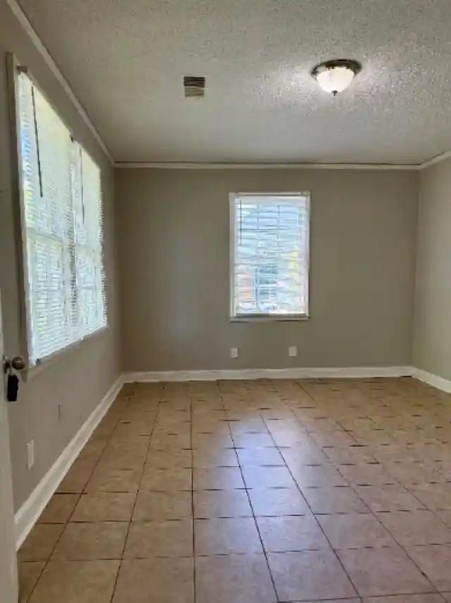 Photo 4 of House for sale at 3435 Farmville Ave, Memphis, TN 38122 | MLS# 10229952 | Listing updated on 2026-09-09