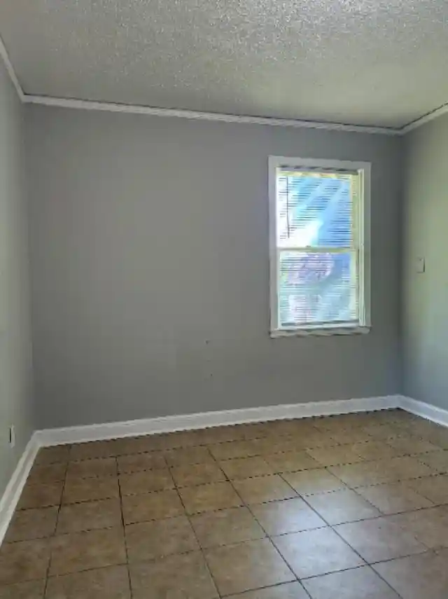 Listing Photo 2 - Condo for sale in building located at 3435 Farmville Ave, Memphis, TN 38122