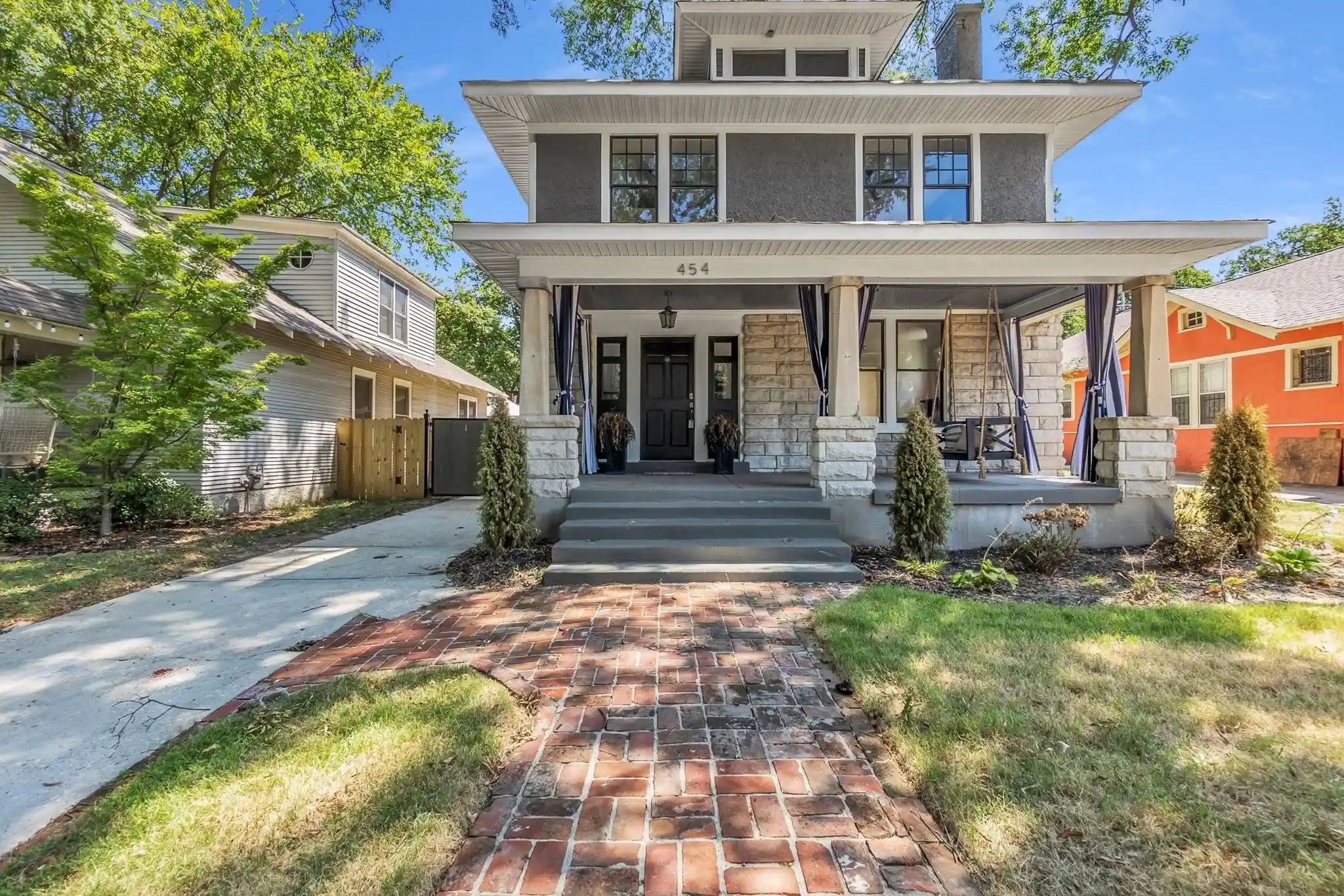 Photo 1 of Sale Pending at 454 N Mcneil St, Memphis, TN 38112 | MLS# 10229953 | Listing updated on 2026-09-14