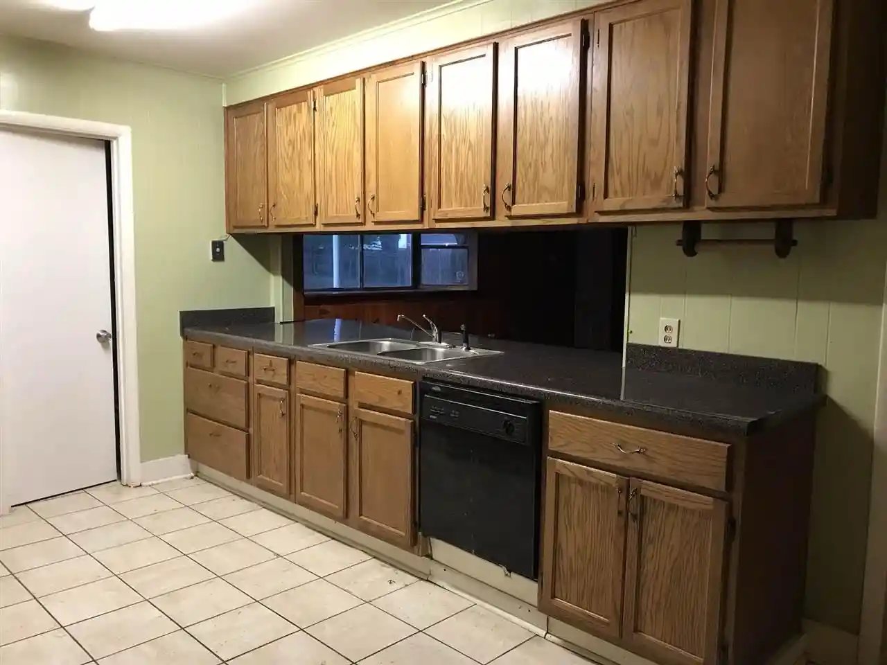Photo 1 of Single family home for sale at 4418 Quince Rd, Memphis, TN 38117 | MLS# 10229963 | Listing updated on 2026-09-08