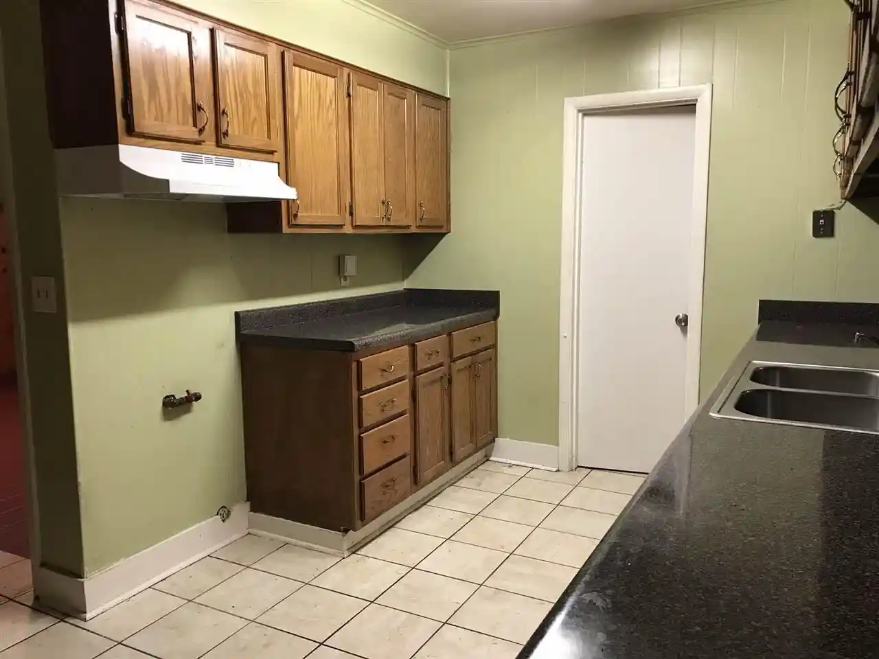 Photo 2 of Single family home for sale at 4418 Quince Rd, Memphis, TN 38117 | MLS# 10229963 | Listing updated on 2026-09-08