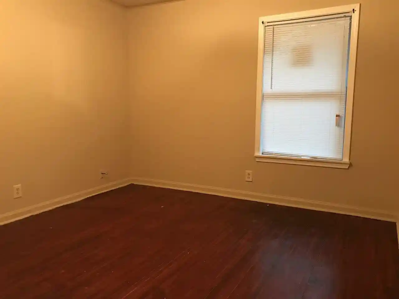 Photo 4 of Single family home for sale at 4418 Quince Rd, Memphis, TN 38117 | MLS# 10229963 | Listing updated on 2026-09-08