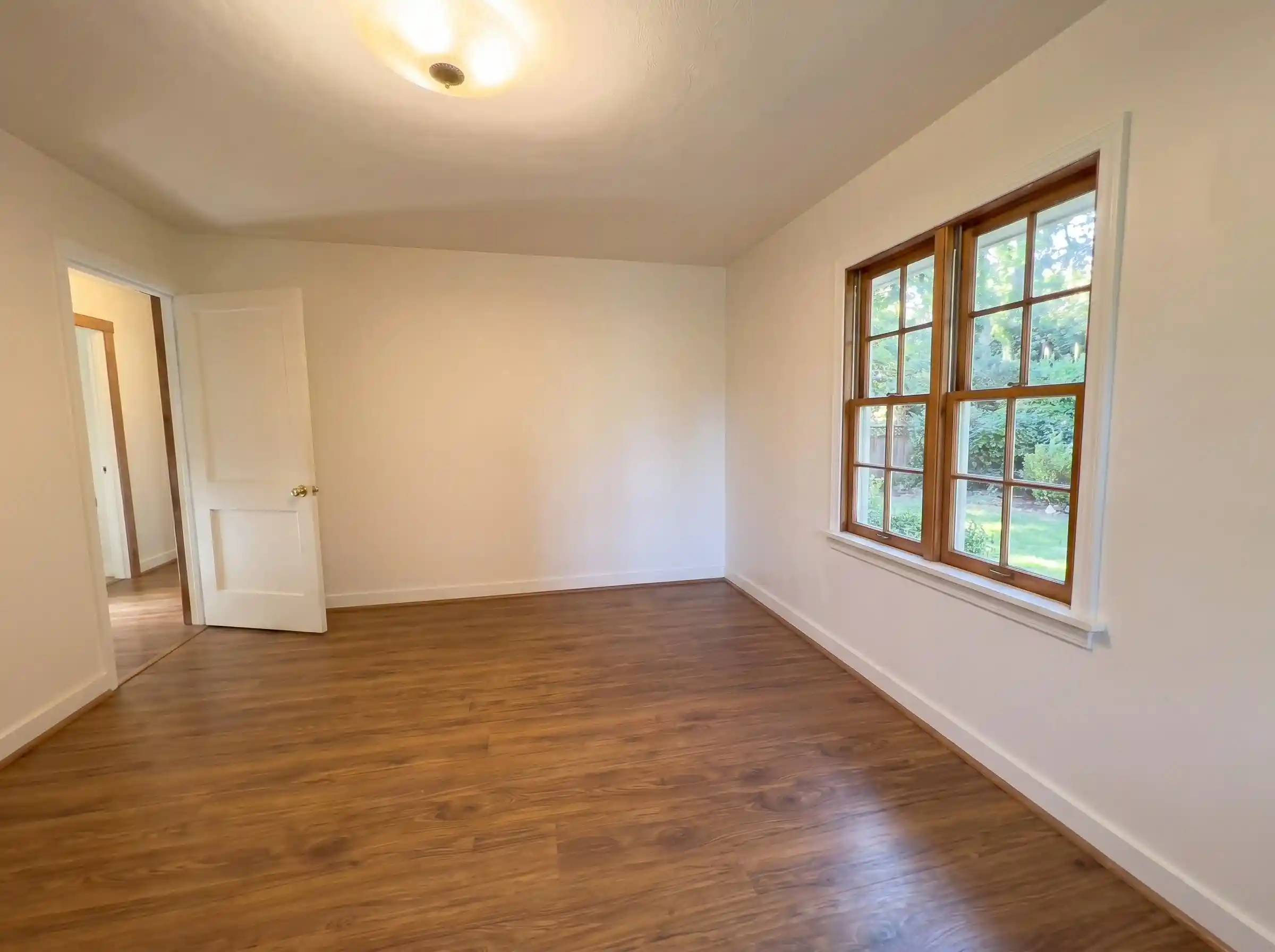 Photo 4 of Single family home for sale at 1936 Frisco Ave, Memphis, TN 38114 | MLS# 10229966 | Listing updated on 2026-09-08