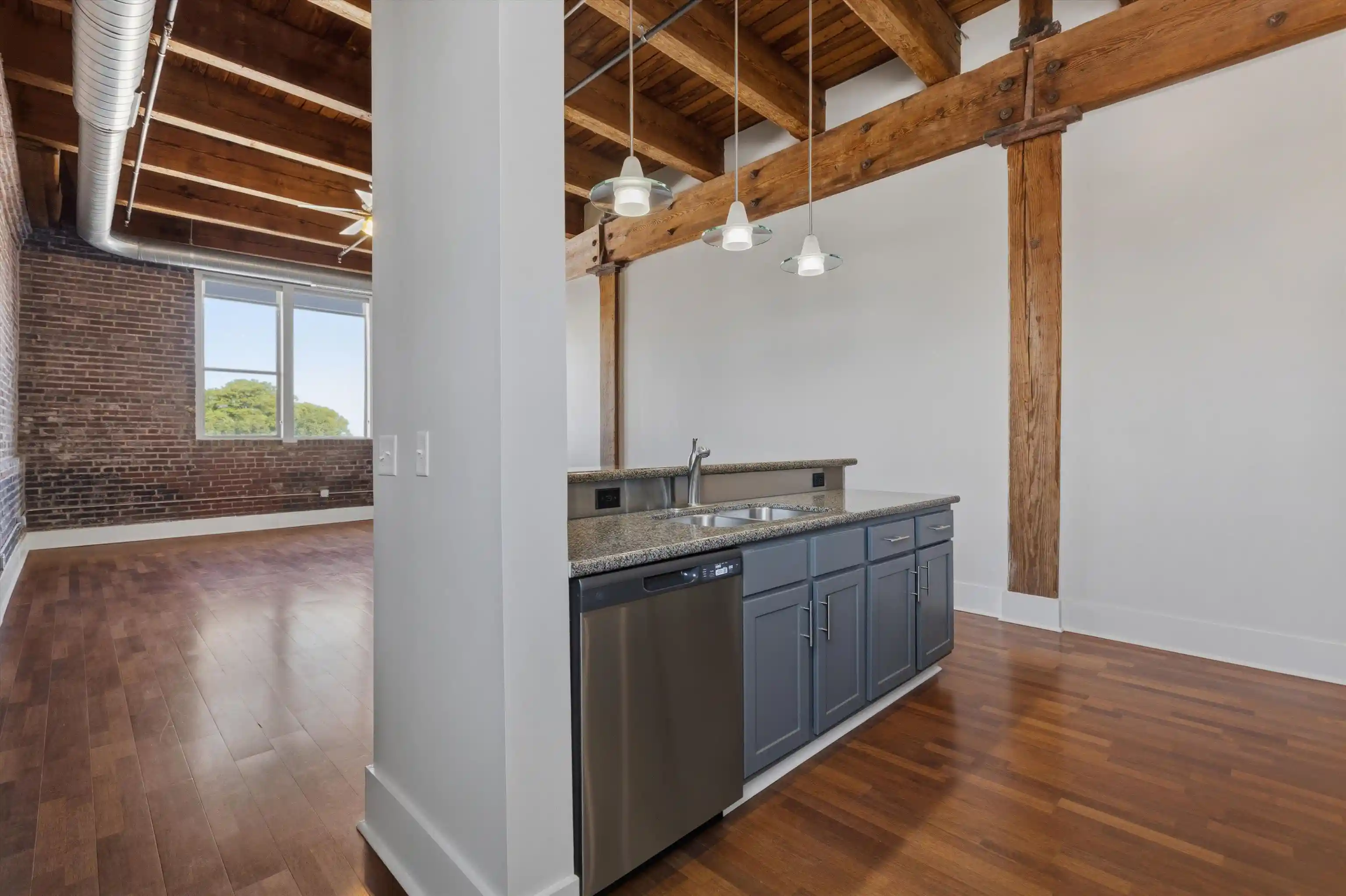 Photo 1 of Townhouse for sale at 420 S Front St #405, Memphis, TN 38103 | MLS# 10229972 | Listing updated on 2026-10-17