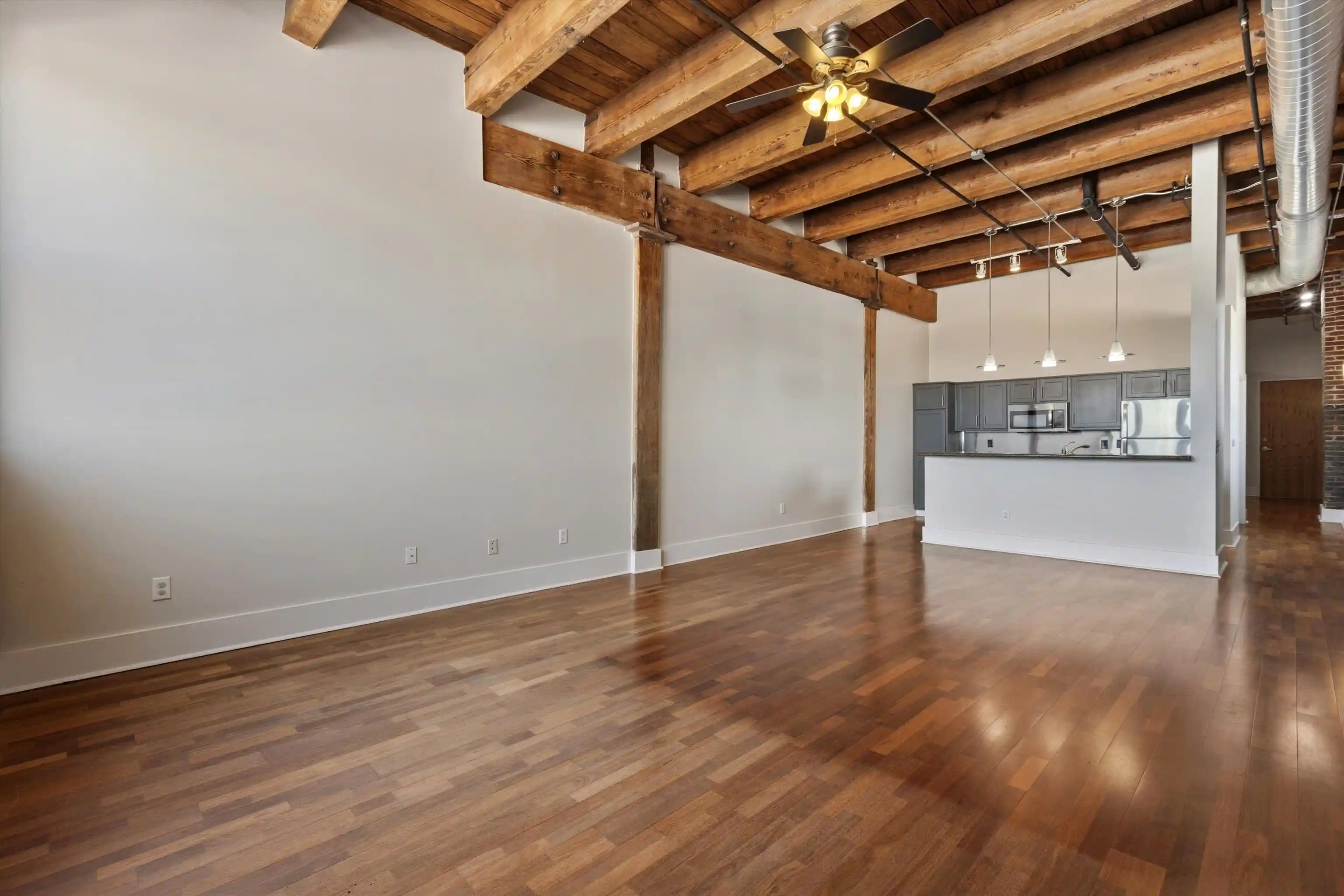 Photo 3 of Townhouse for sale at 420 S Front St #405, Memphis, TN 38103 | MLS# 10229972 | Listing updated on 2026-10-17