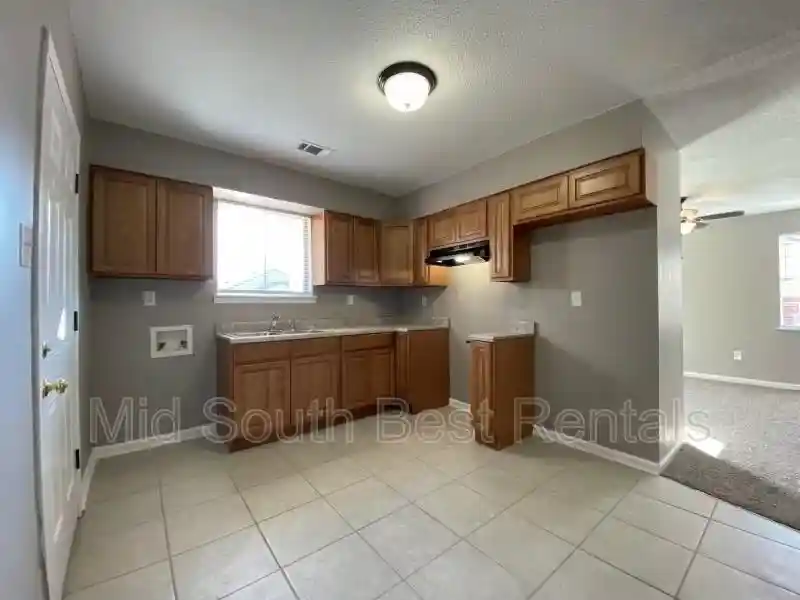 Photo 3 of Single family home for sale at 2120 Bennett Ave, Memphis, TN 38114 | MLS# 10229994 | Listing updated on 2026-09-08