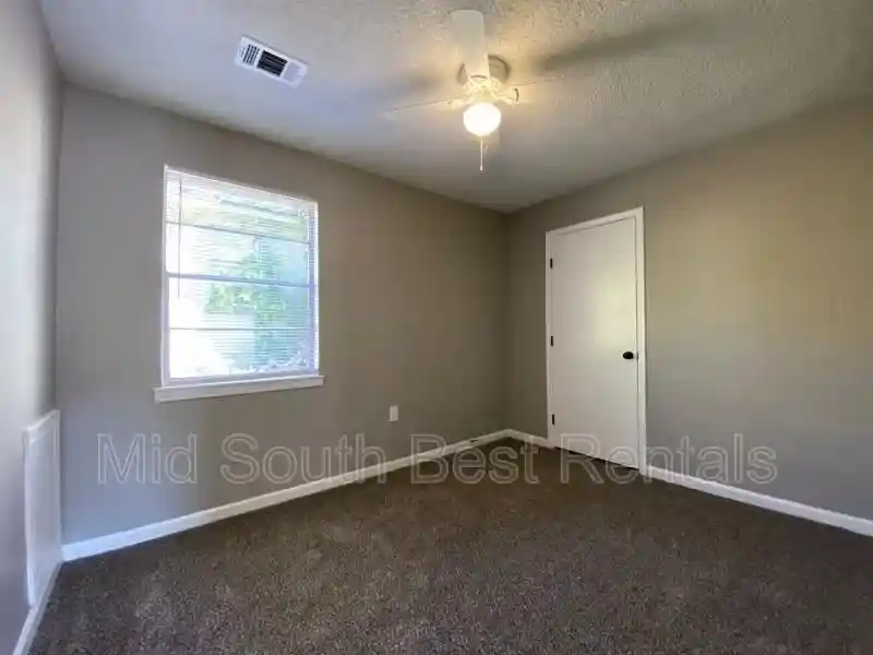 Photo 3 of Single family home for sale at 2120 Bennett Ave, Memphis, TN 38114 | MLS# 10229994 | Listing updated on 2026-09-08
