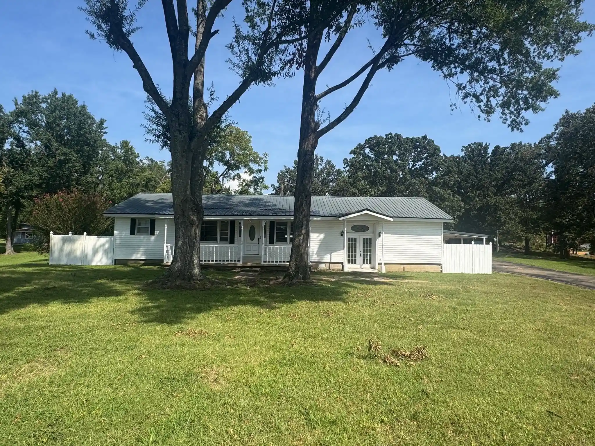 Photo 1 of Single family home for sale at 955 Old Sr 57 Hwy, Counce, TN 38326 | MLS# 10230005 | Listing updated on 2026-10-07