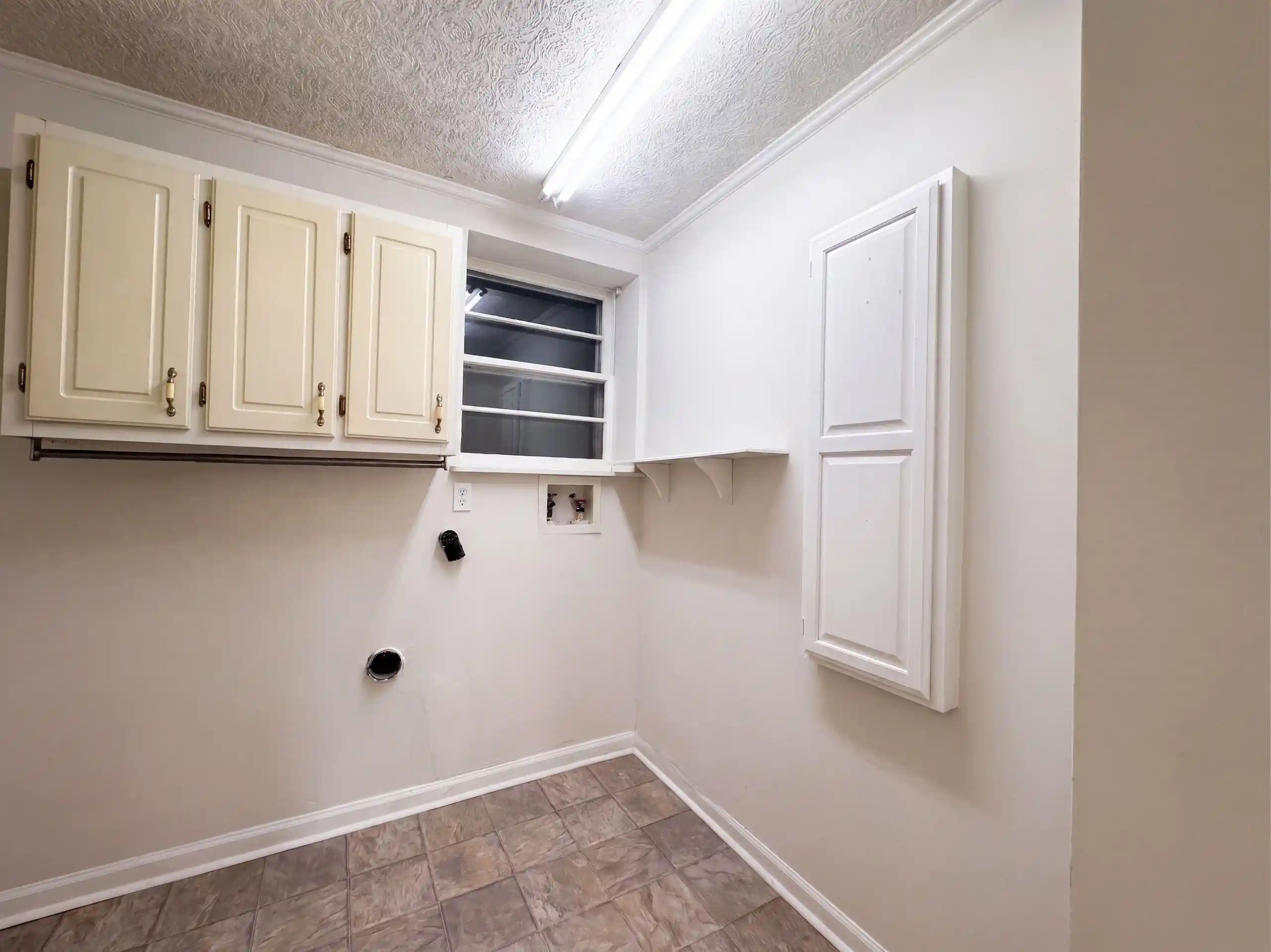 Photo 3 of Single family home for sale at 955 Old Sr 57 Hwy, Counce, TN 38326 | MLS# 10230005 | Listing updated on 2026-10-07
