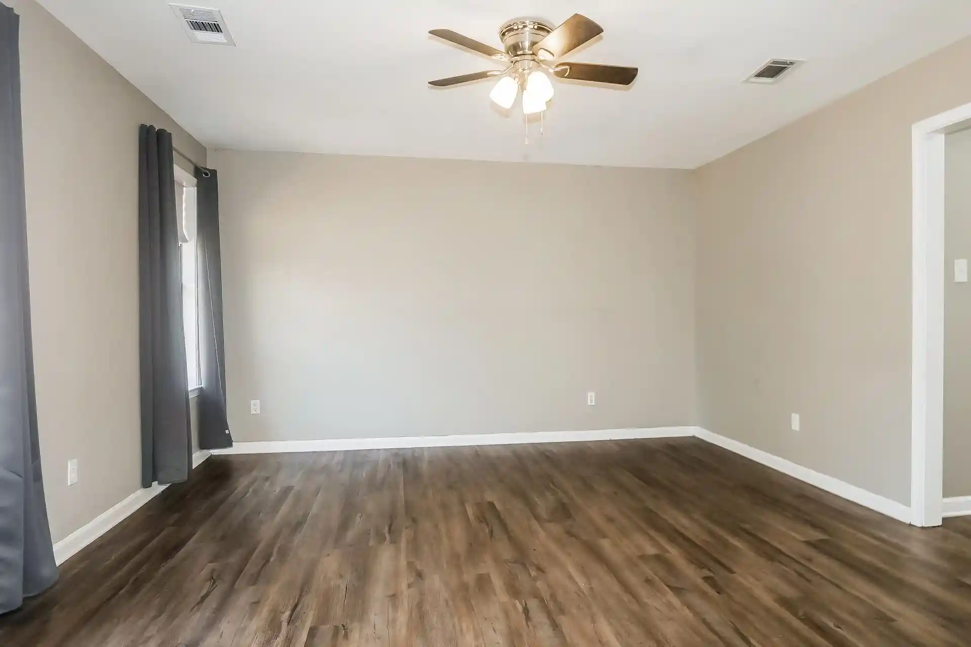 Photo 4 of Single family home for sale at 3530 Josee Rd, Bartlett, TN 38135 | MLS# 10230007 | Listing updated on 2026-09-24