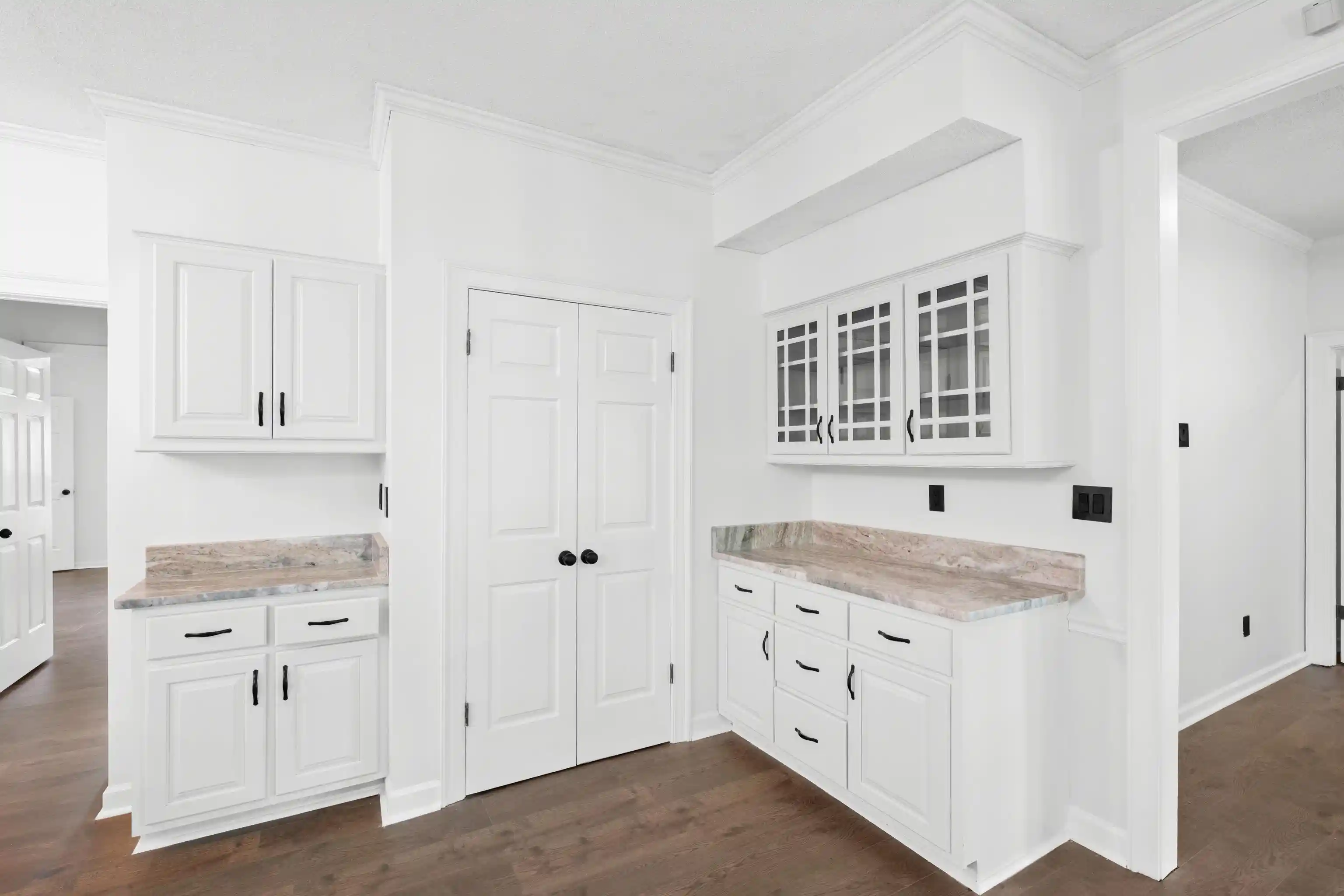 Photo 2 of Single family home for sale at 8222 Dogwood Rd, Germantown, TN 38139 | MLS# 10230010 | Listing updated on 2026-09-17