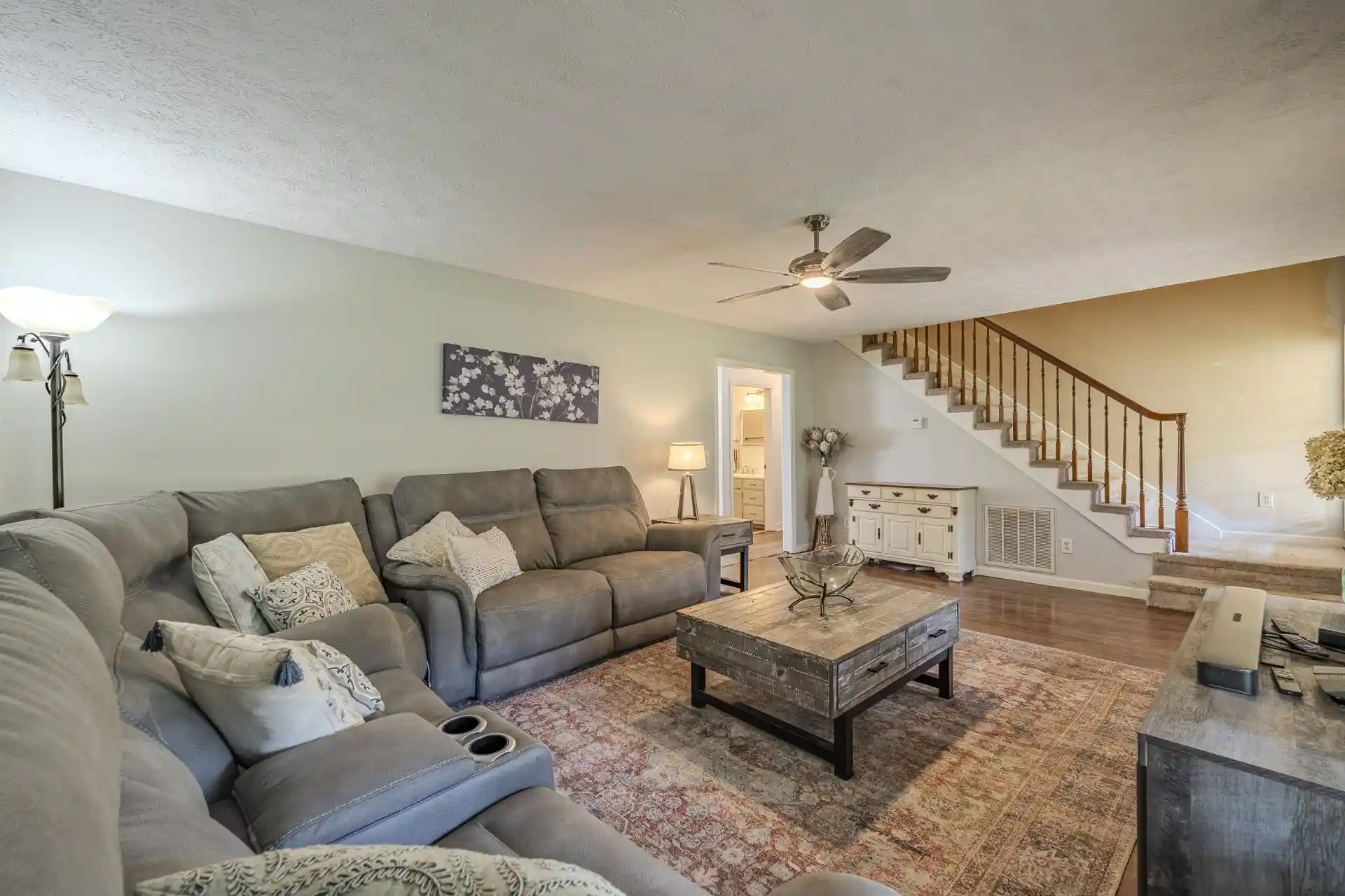 Photo 3 of Single family home for sale at 105 Katherine Ln, Savannah, TN 38372 | MLS# 10230012 | Listing updated on 2026-09-08