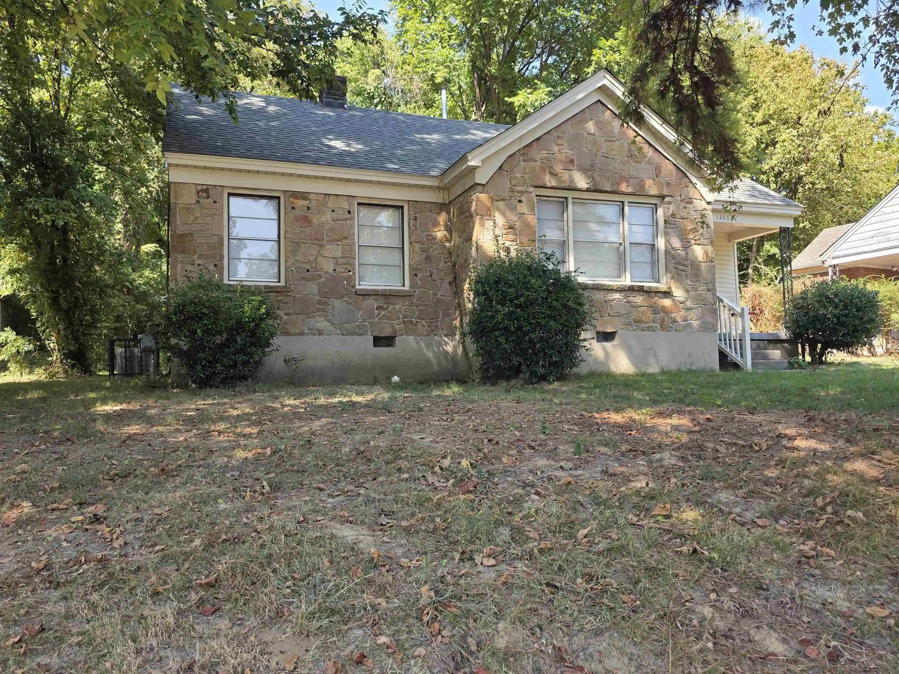Photo 1 of Single family home for sale at 1386 Vicoscia Dr, Memphis, TN 38127 | MLS# 10230013 | Listing updated on 2026-09-08