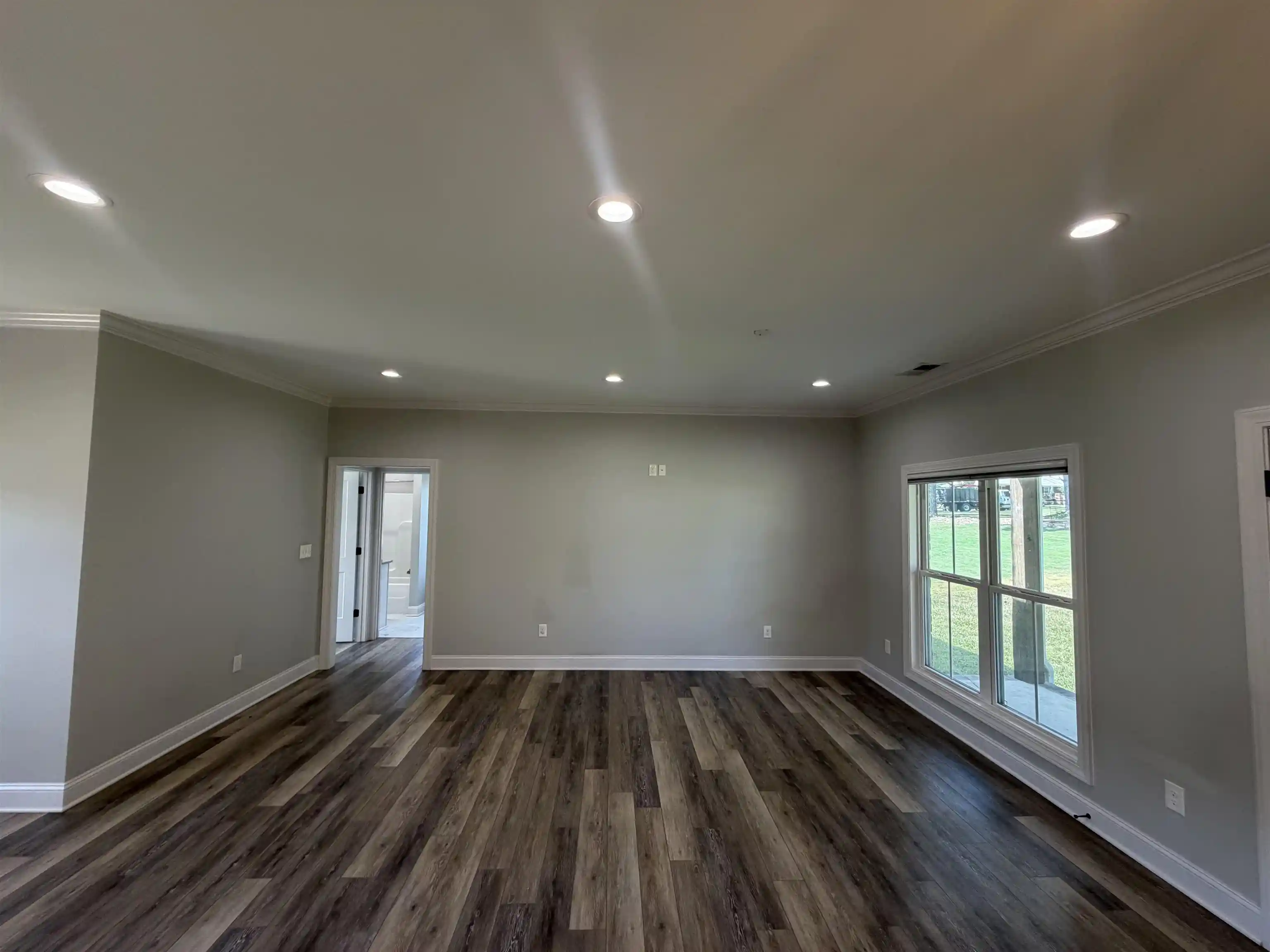 Photo 2 of Single family home for sale at 135 Rb Dr, Savannah, TN 38372 | MLS# 10230018 | Listing updated on 2026-09-08