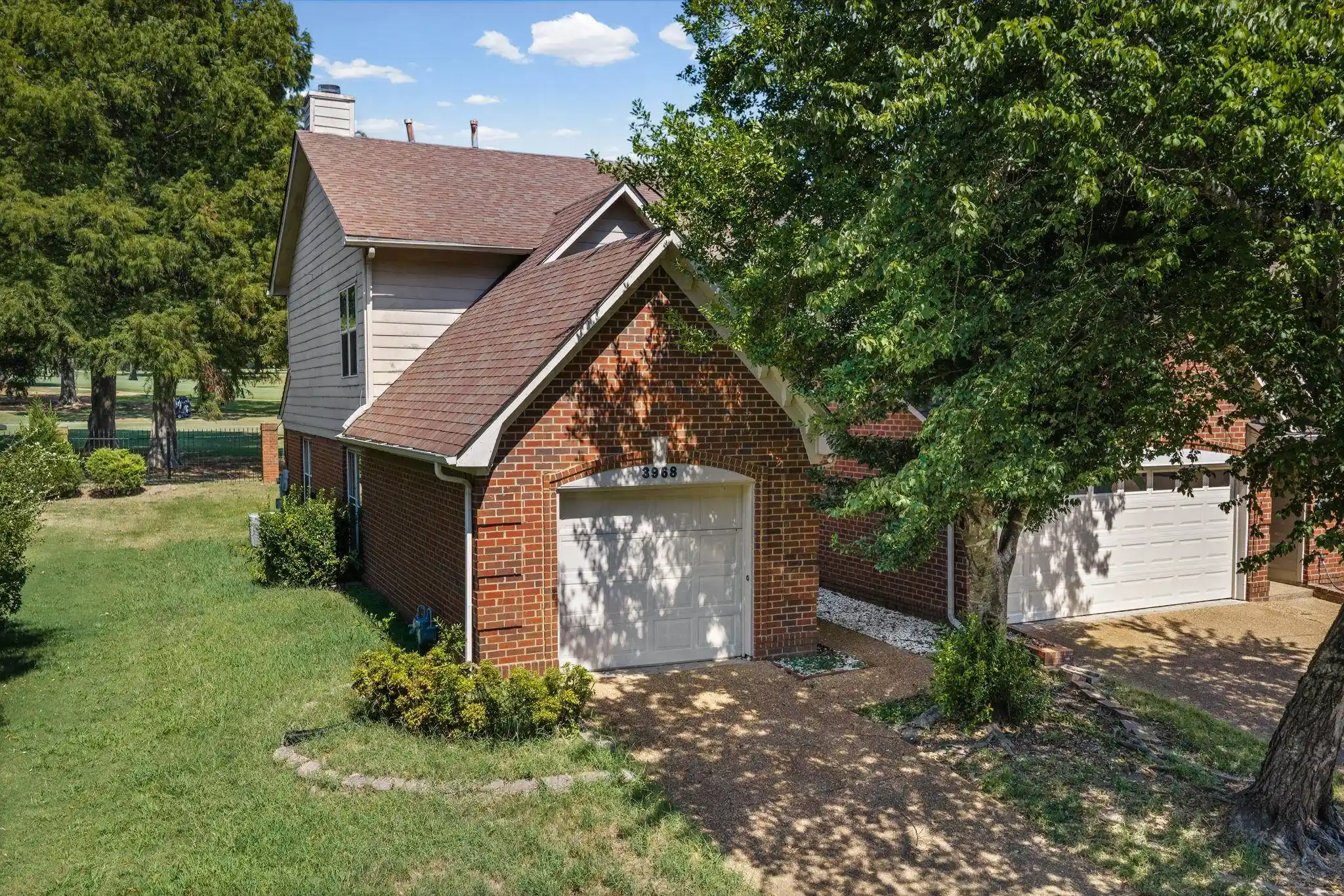 Photo 1 of Townhouse for sale at 3968 Sawgrass Dr, Memphis, TN 38125 | MLS# 10230021 | Listing updated on 2026-10-31